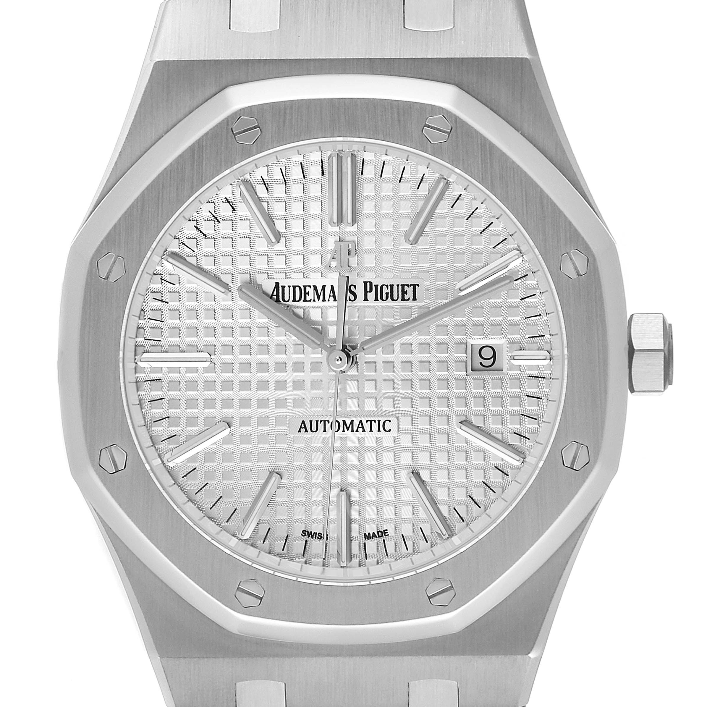 The image depicts a close-up front view of the dial and bezel of a Royal Oak model by Audemars Piguet.