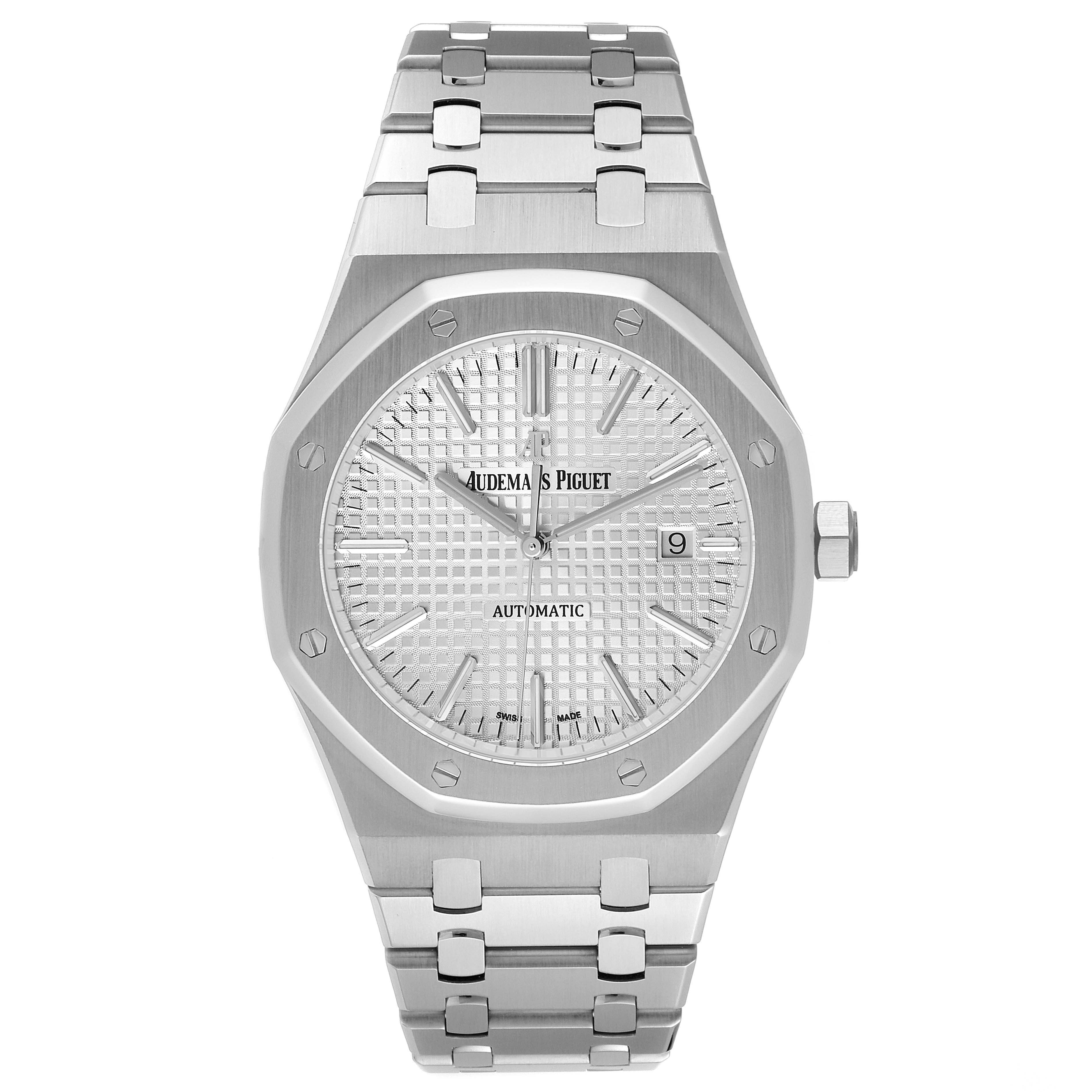This image shows a front angle view of an Audemars Piguet Royal Oak 15400ST.OO.1220ST.02 Men's Stainless Steel White Dial 15400ST.OO.1220ST.02 Men's Stainless Steel White Dial watch, highlighting the dial, bezel, and bracelet.