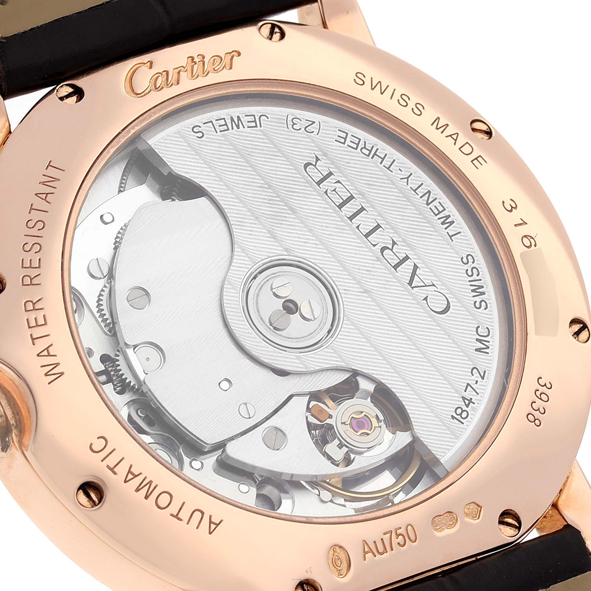 This image shows the back of a Cartier Ronde WGRN0006 Men
s Rose Gold Silver Dial WGRN0006 Men
s Rose Gold Silver Dial watch, highlighting its automatic movement and internal mechanism.