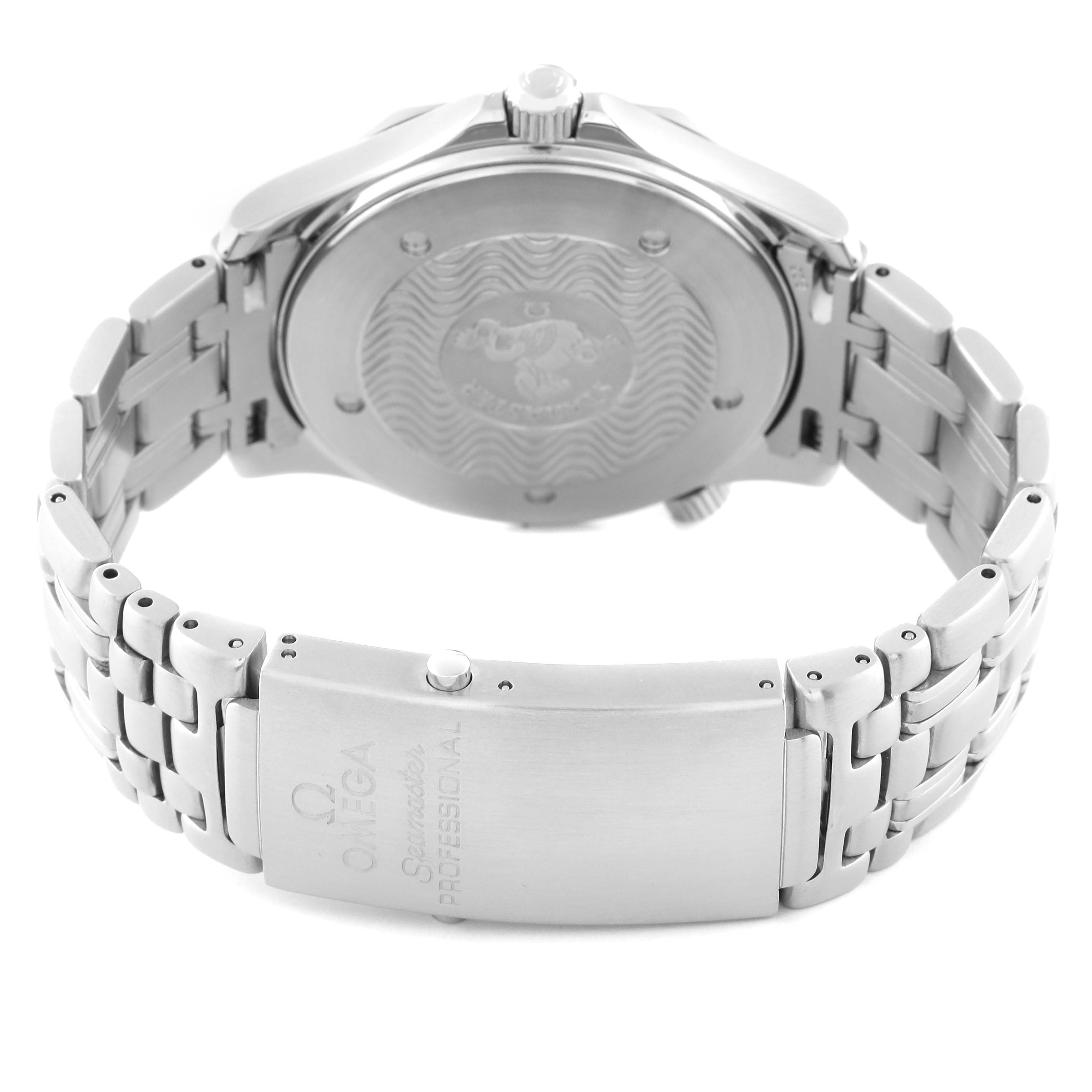 This image shows the backside of an Omega Seamaster 2541.80.00 Men's Stainless Steel Blue Dial 2541.80.00 Men's Stainless Steel Blue Dial watch, highlighting the clasp, bracelet, and case back.