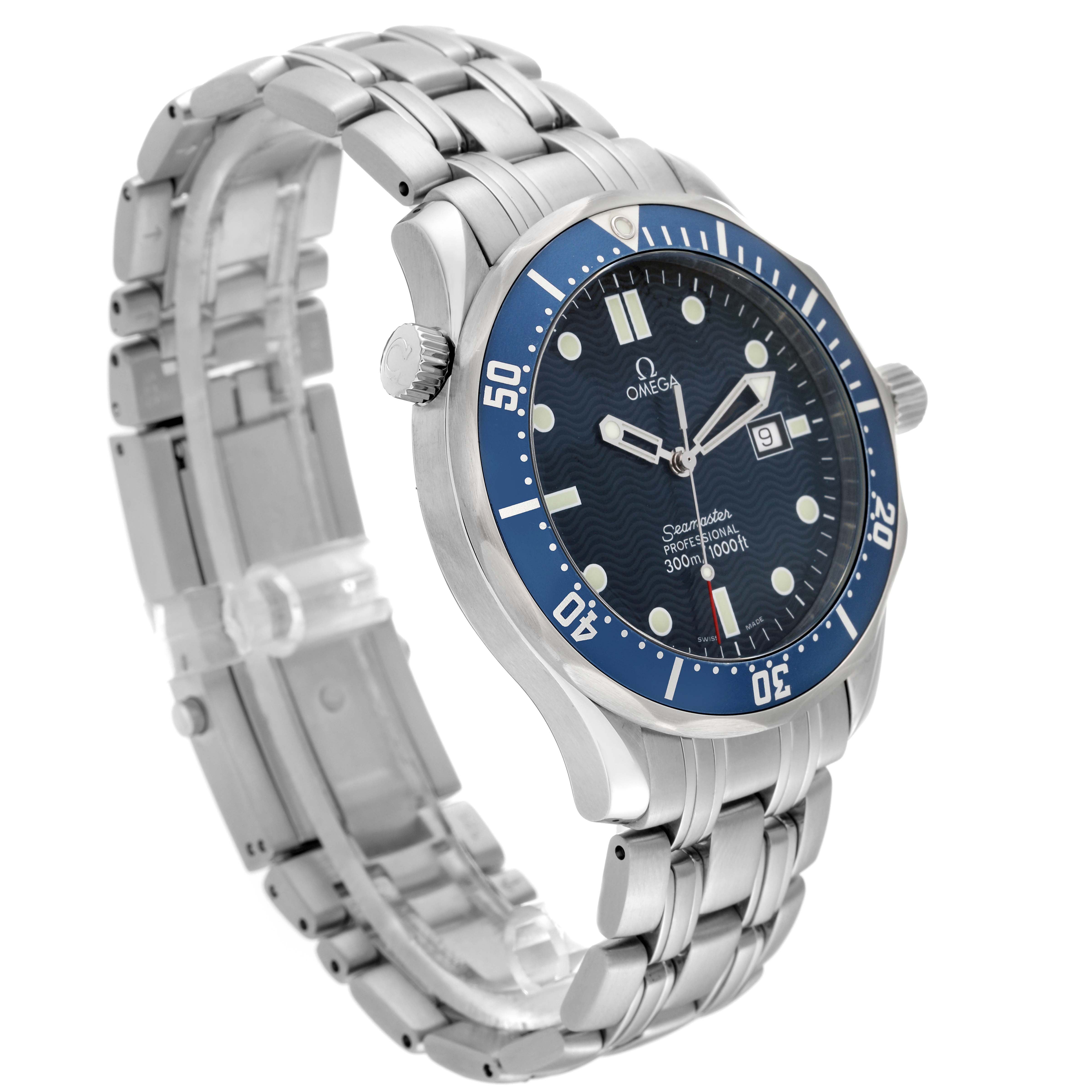 This image shows the Omega Seamaster 2541.80.00 Men's Stainless Steel Blue Dial 2541.80.00 Men's Stainless Steel Blue Dial watch from a three-quarter angle, highlighting its face, bezel, and metallic bracelet.