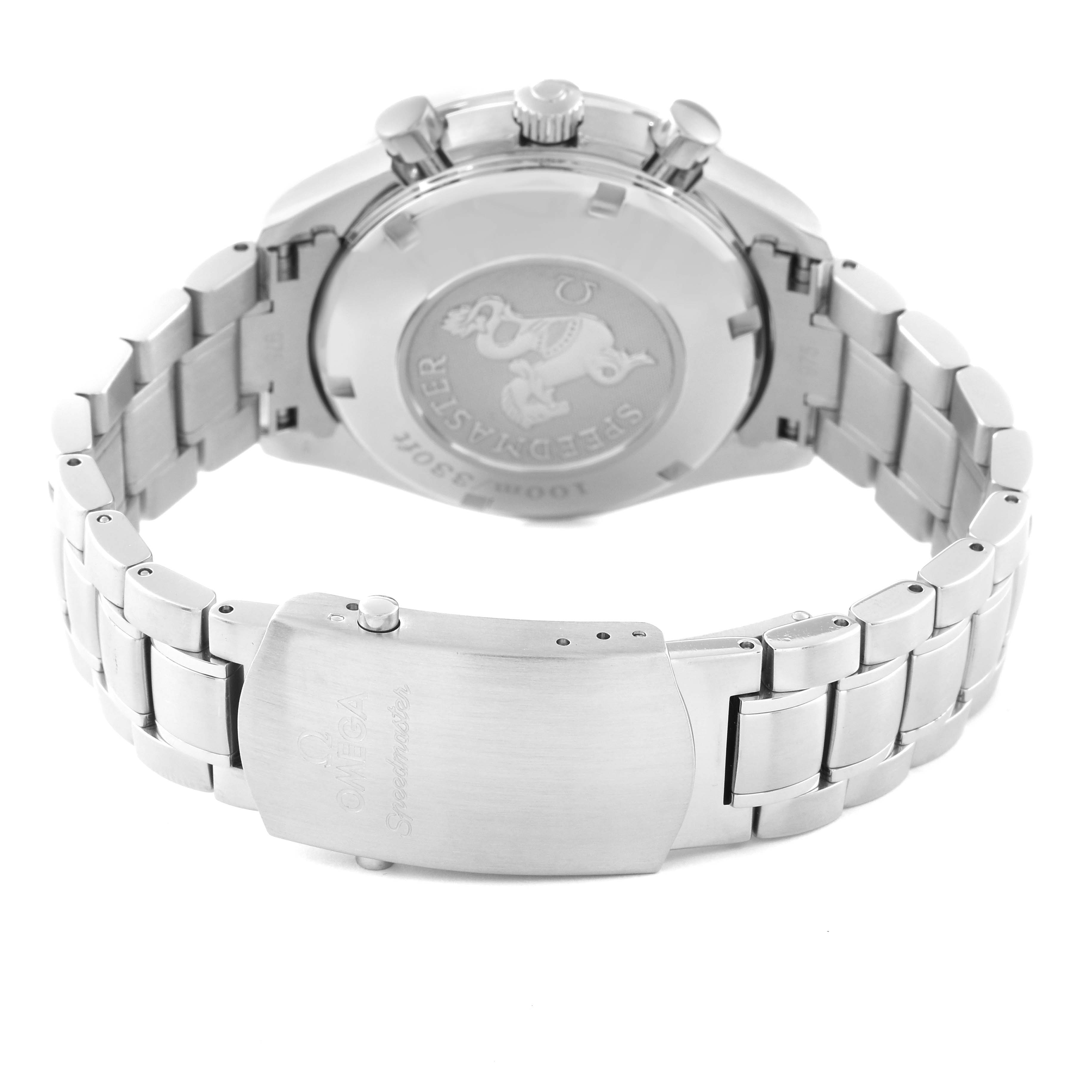 The image shows the back view of an Omega Speedmaster 3210.52.00 Men
s Stainless Steel Black Dial 3210.52.00 Men
s Stainless Steel Black Dial watch, highlighting the case back, clasp, and stainless steel bracelet.