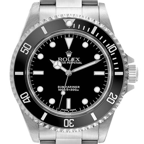 The image shows a front view of a Rolex Submariner watch, displaying the dial, bezel, and part of the bracelet.