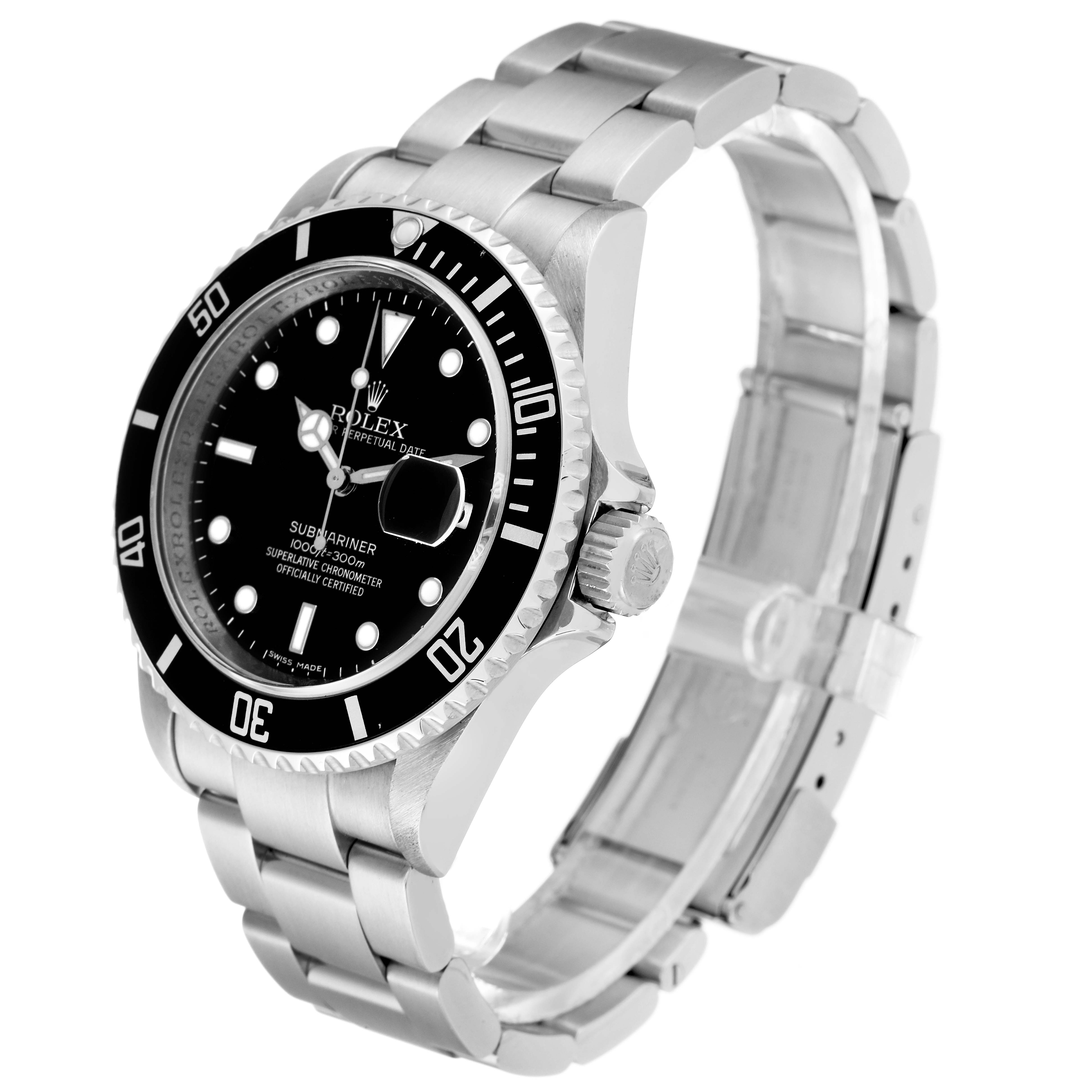 The image shows a three-quarter view of the Rolex Submariner 16610 Men
s Stainless Steel Black Dial 16610 Men
s Stainless Steel Black Dial watch, highlighting its dial, bezel, crown, and bracelet.