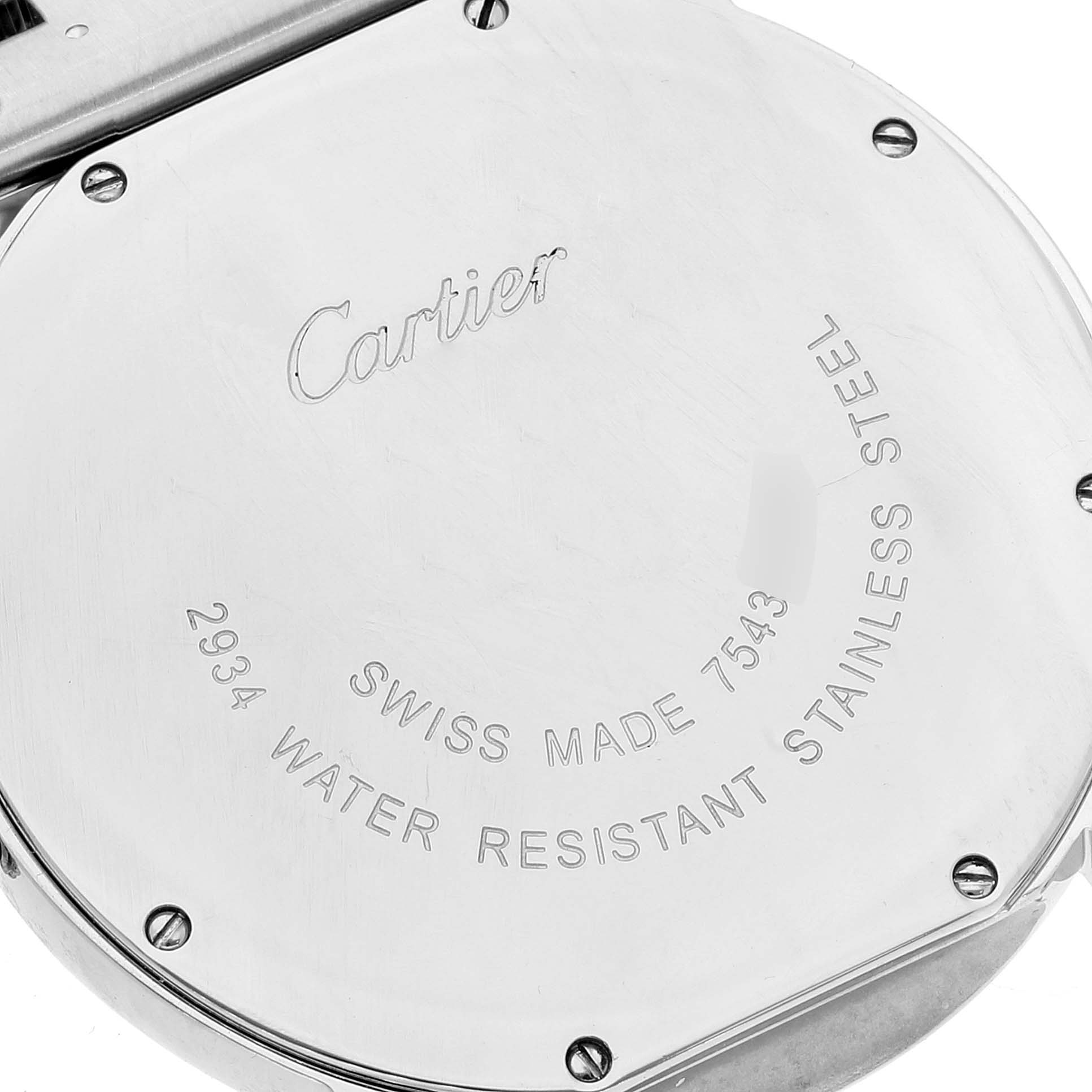 This image shows the back casing of a Cartier Ronde W6701005 Men
s Stainless Steel Silver Dial W6701005 Men
s Stainless Steel Silver Dial model watch, highlighting its stainless steel material and inscriptions.