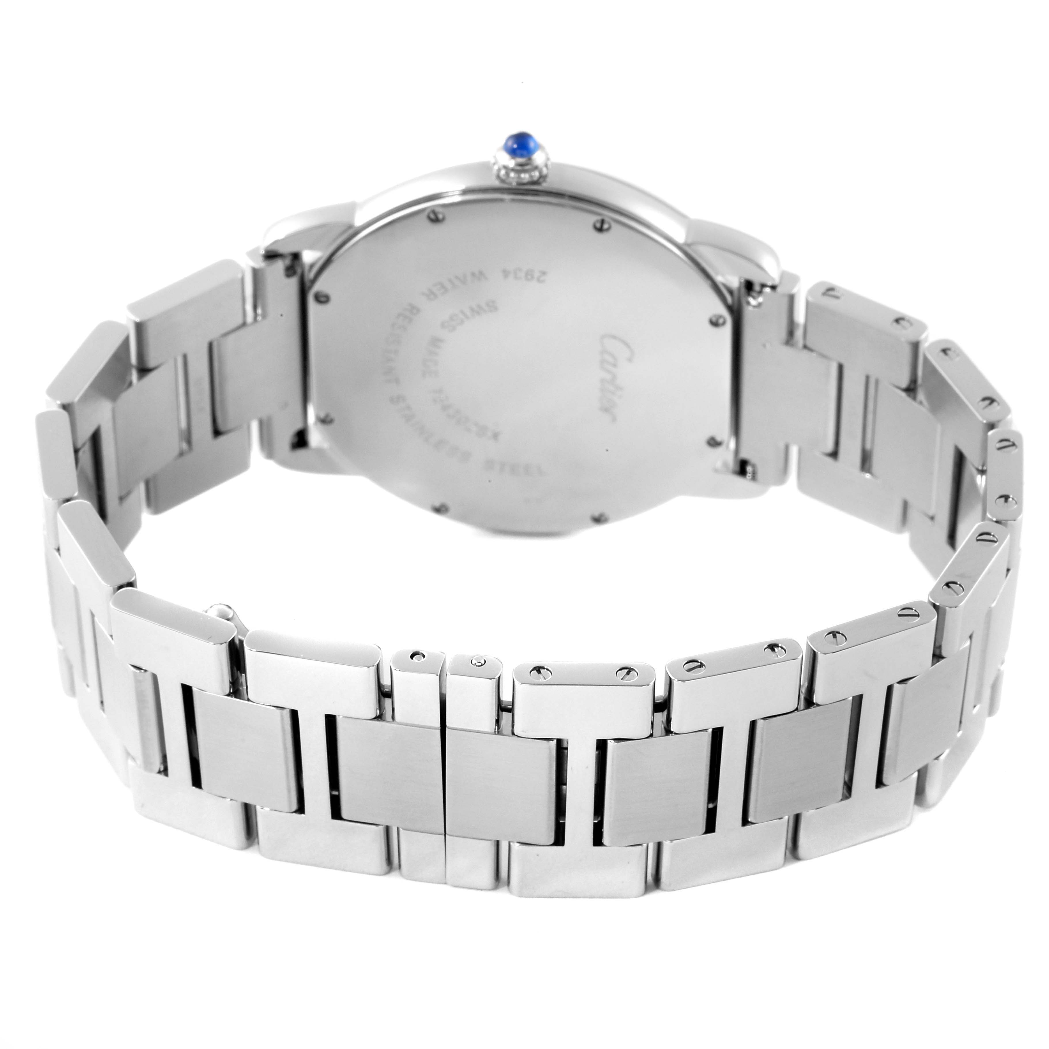 This image shows the back view of a Cartier Ronde W6701005 Men
s Stainless Steel Silver Dial W6701005 Men
s Stainless Steel Silver Dial watch, including its case back and stainless steel bracelet.
