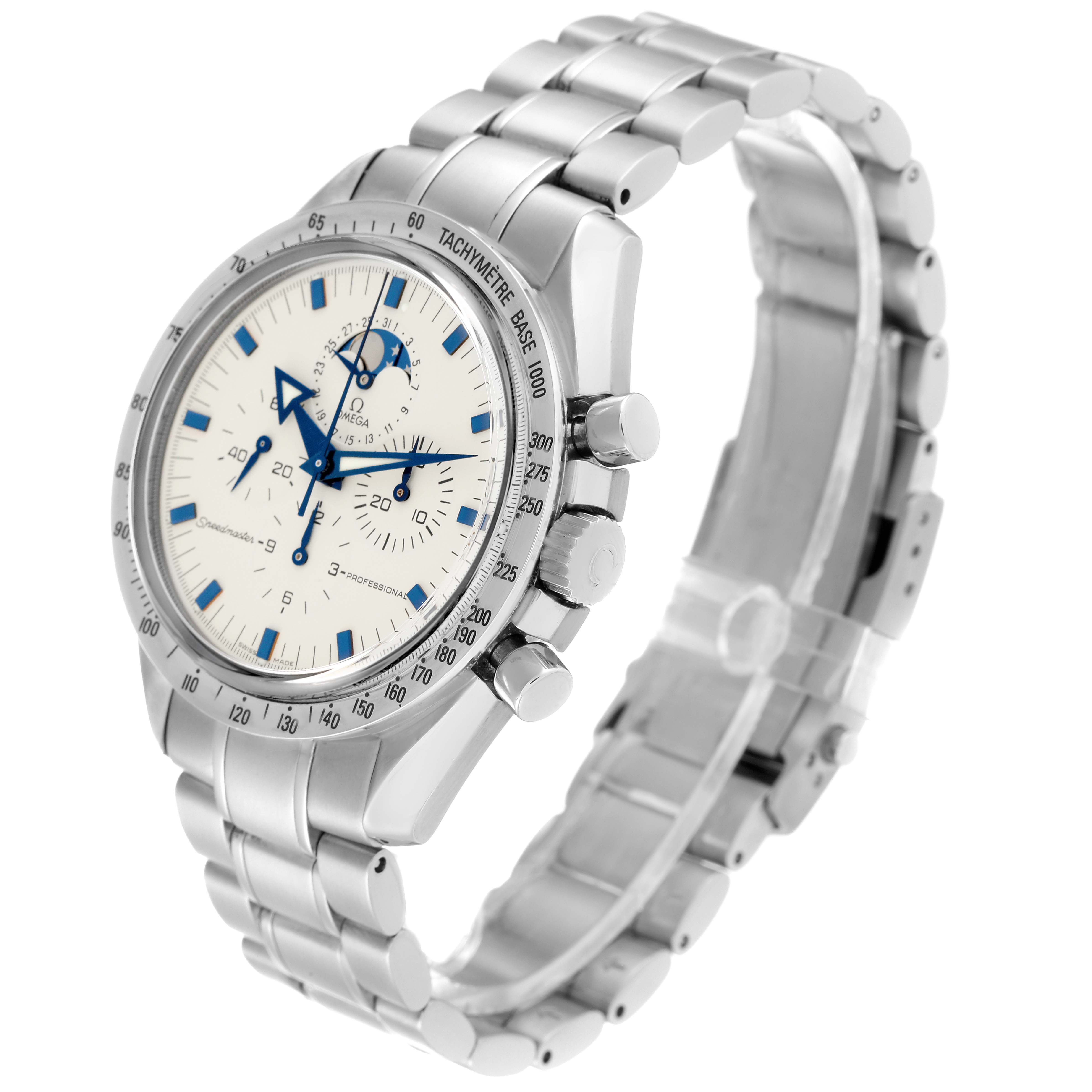 This image shows an Omega Speedmaster 3575.20.00 Men's Stainless Steel White Dial 3575.20.00 Men's Stainless Steel White Dial watch at a three-quarter angle, showcasing the face, bezel, and metal band.