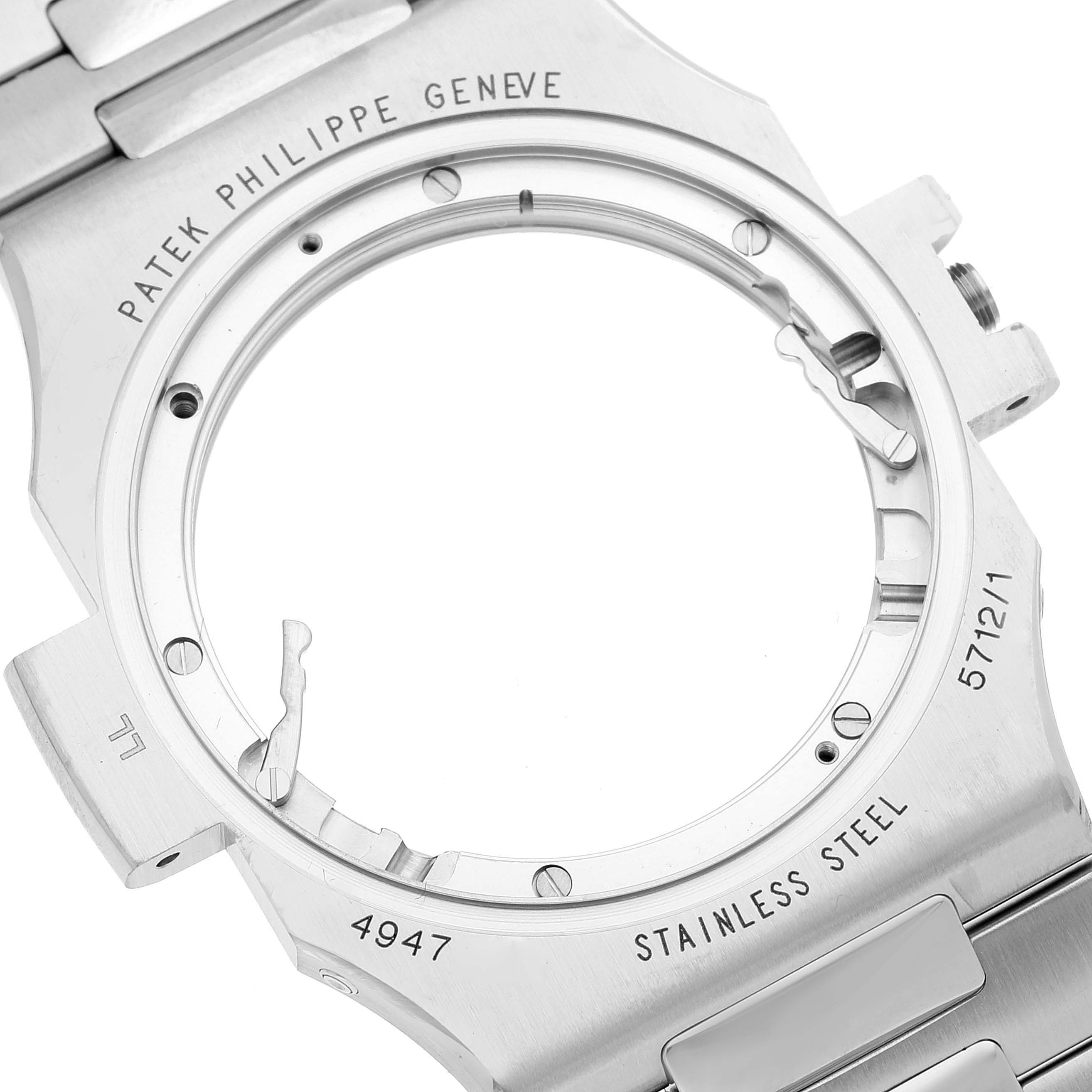 This image shows the stainless steel case and bracelet of a Patek Philippe Nautilus 5712/1A-001 Men
s Stainless Steel Blue Dial 5712/1A-001 Men
s Stainless Steel Blue Dial model, partial angle view without the dial or movement.