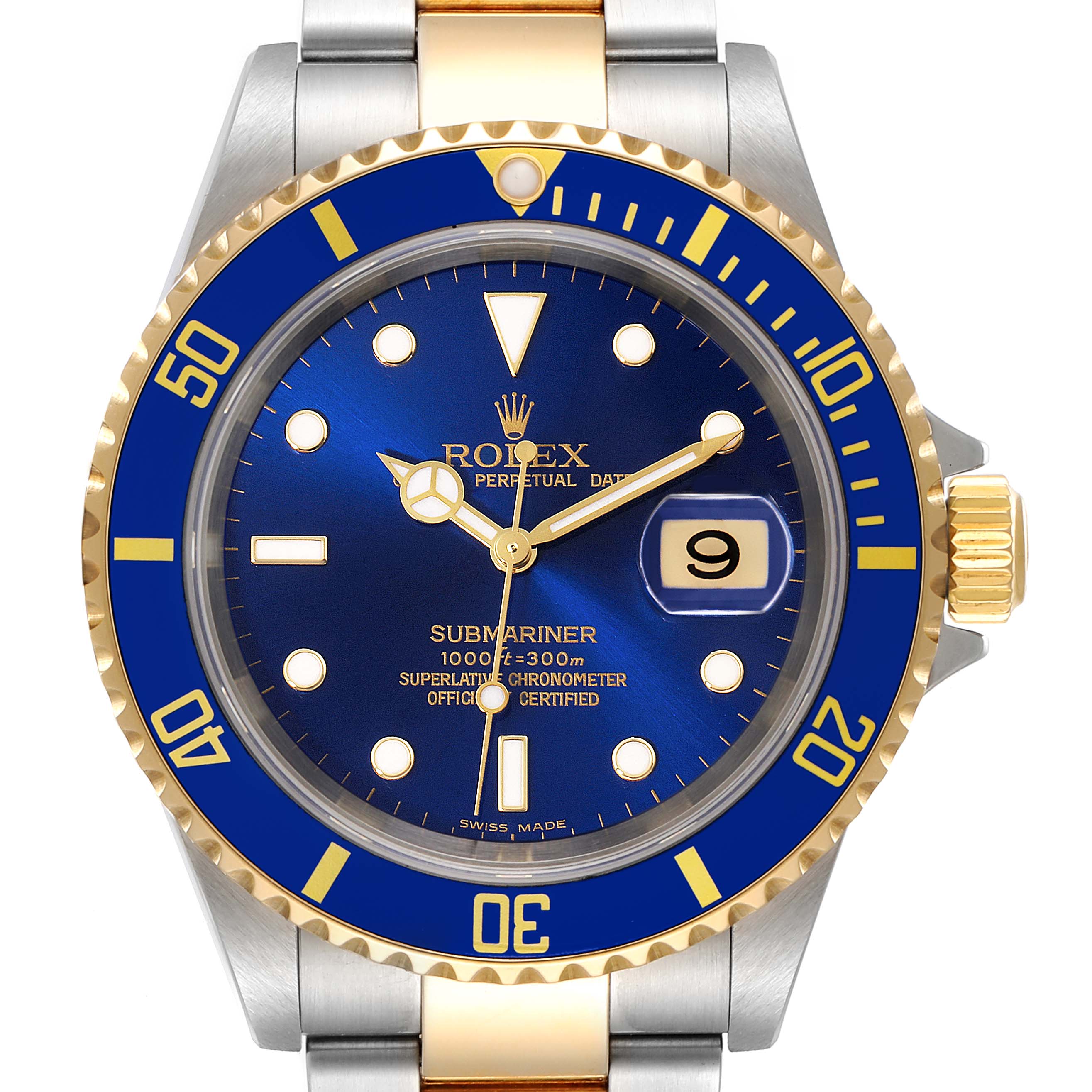 This image shows a front view of a Rolex Submariner 16613 Men
s Steel and Gold (two tone) Blue Dial 16613 Men
s Steel and Gold (two tone) Blue Dial with a blue dial, blue bezel, and two-tone bracelet.