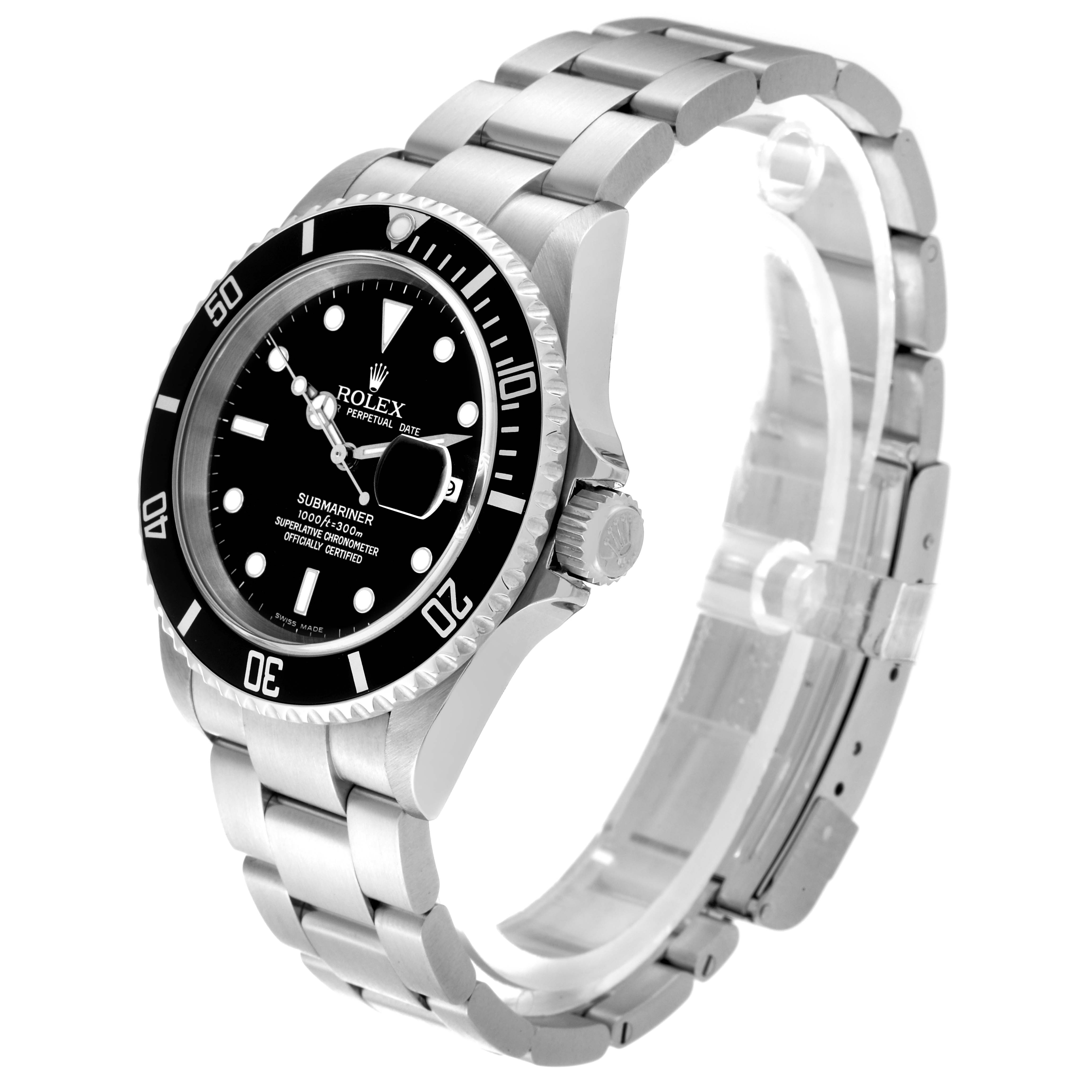 The image shows a side angle of a Rolex Submariner 16610 Men
s Stainless Steel Black Dial 16610 Men
s Stainless Steel Black Dial watch, highlighting the case, bezel, dial, and bracelet.