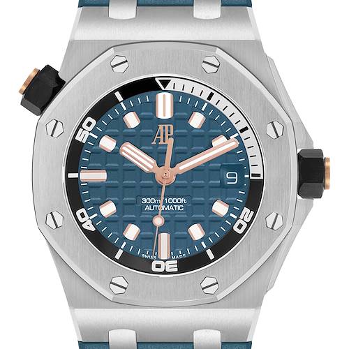 The image shows a front view of the Audemars Piguet Royal Oak Offshore 15720ST.OO.A403CA.01 Men's Stainless Steel Blue Dial watch, highlighting its dial, bezel, and crown.