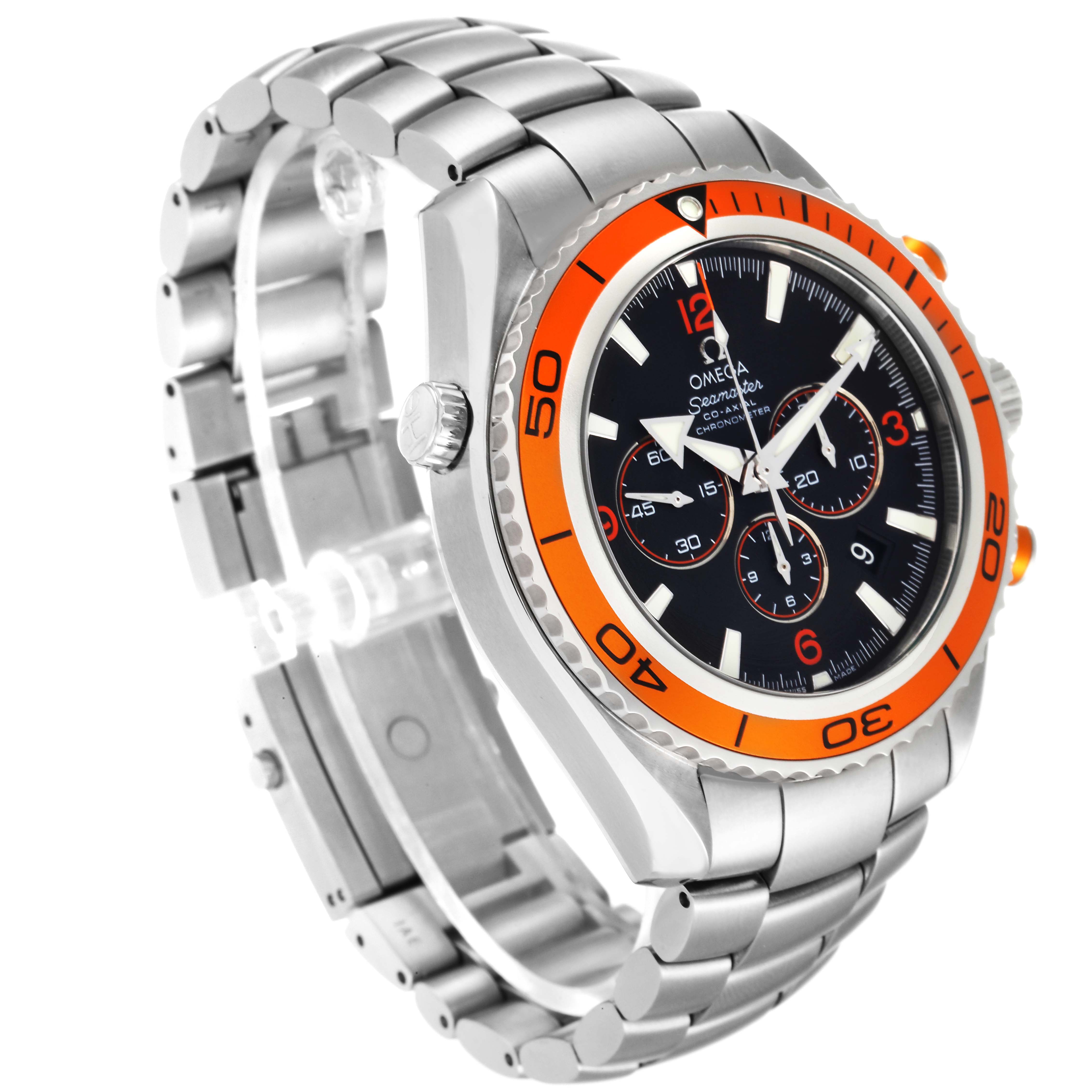 The image shows an angled view of an Omega Planet Ocean 2218.50.00 Men
s Stainless Steel Black Dial 2218.50.00 Men
s Stainless Steel Black Dial watch, highlighting its orange bezel, dial, and stainless steel bracelet.