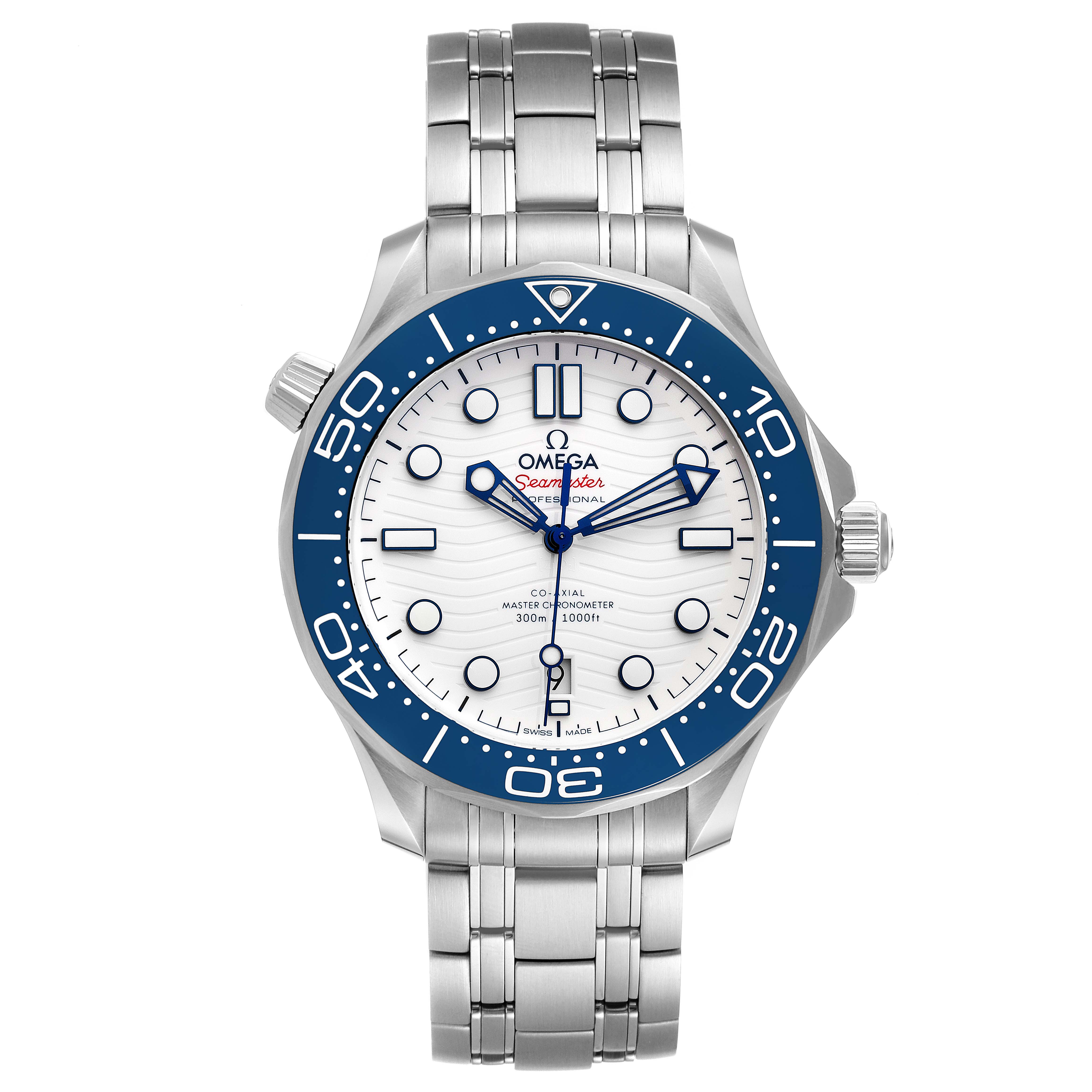 The image shows a front view of the Omega Seamaster 522.30.42.20.04.001 Men's Stainless Steel White Dial 522.30.42.20.04.001 Men's Stainless Steel White Dial watch, including the bezel, dial, hands, and stainless steel bracelet.