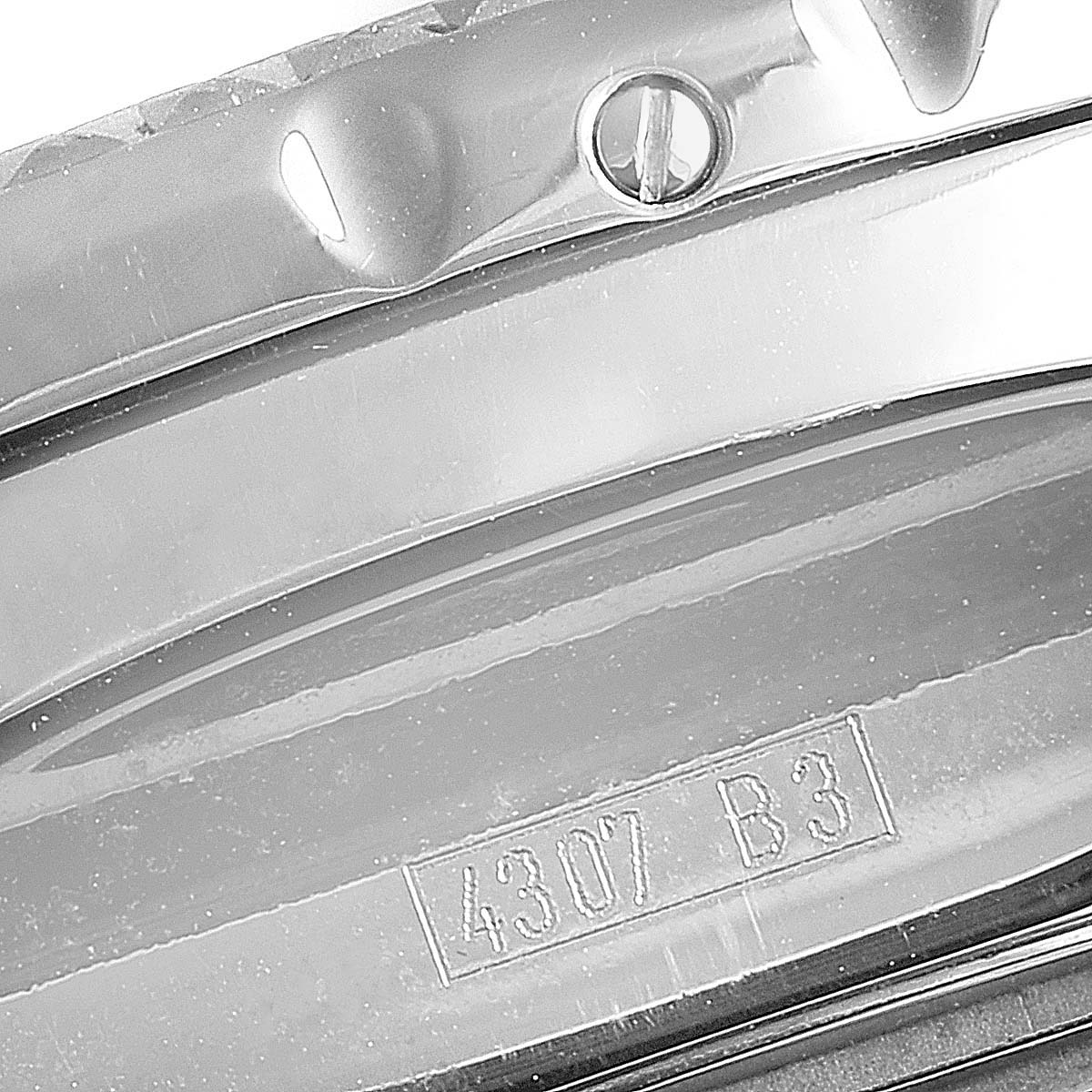 The image shows a close-up of the Bentley Breitling watch case with the model number "4307 B3" engraved.