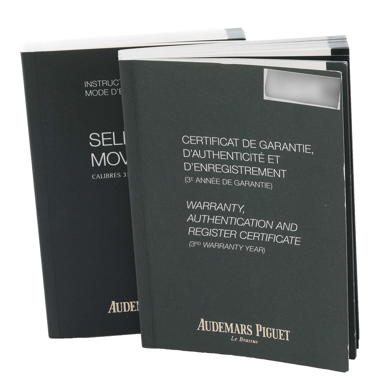 The image shows the instruction manual and warranty certificate for the Audemars Piguet Royal Oak 15400ST.OO.1220ST.01 Men's Stainless Steel Black Dial 15400ST.OO.1220ST.01 Men's Stainless Steel Black Dial model.