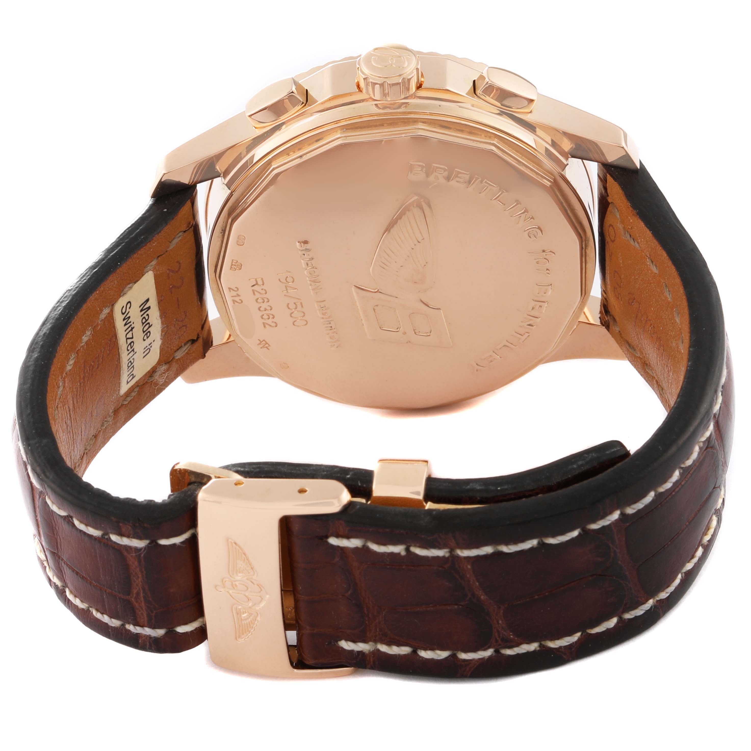 This image shows the back and clasp of a Breitling Bentley R2636212/Q541 Men
s Rose Gold Brown Dial R2636212/Q541 Men
s Rose Gold Brown Dial model watch, highlighting the case back, crown, pushers, and leather strap.