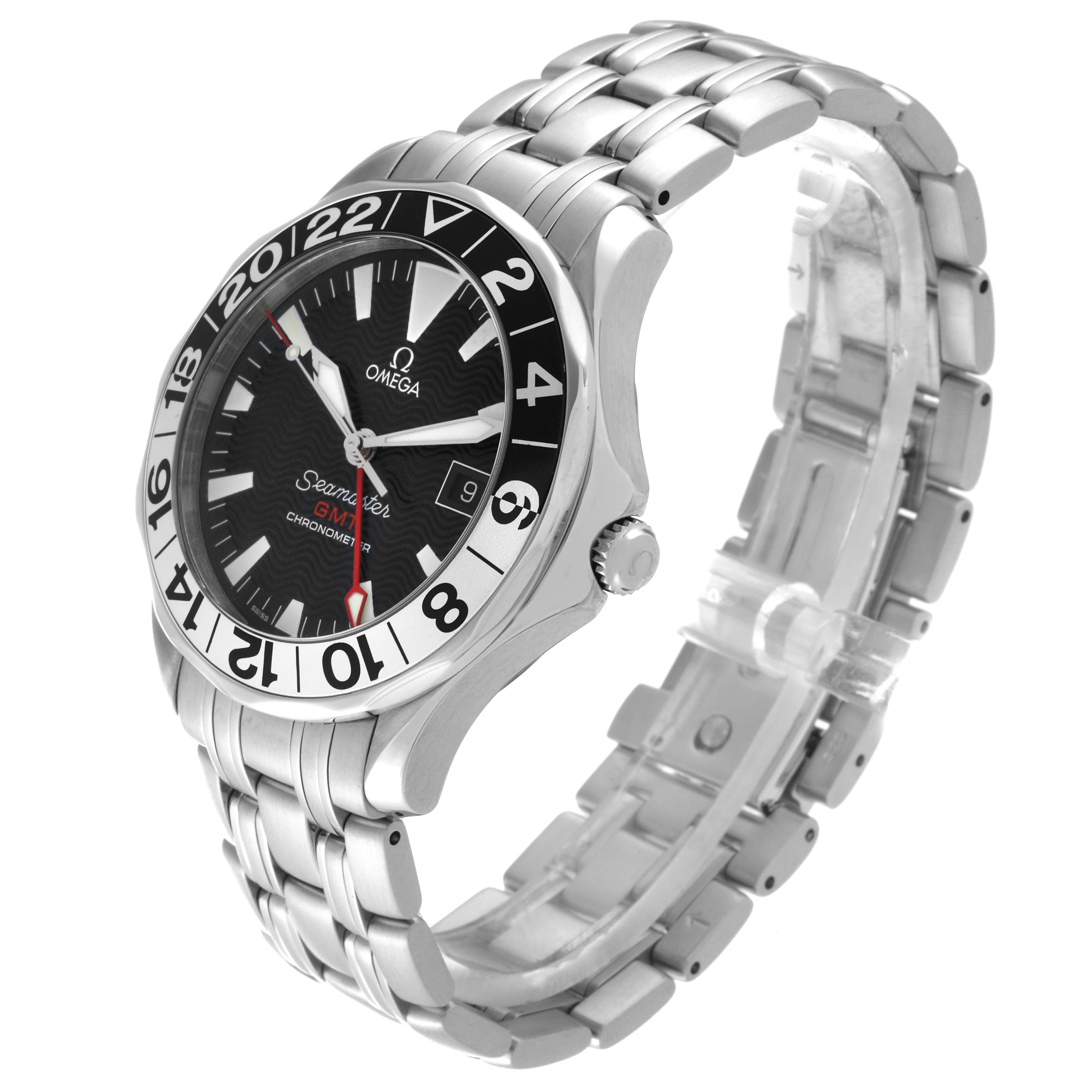 The image shows a three-quarter view of the Omega Seamaster 2534.50.00 Men
s Stainless Steel Black Dial 2534.50.00 Men
s Stainless Steel Black Dial, highlighting the face, bezel, and metal bracelet.