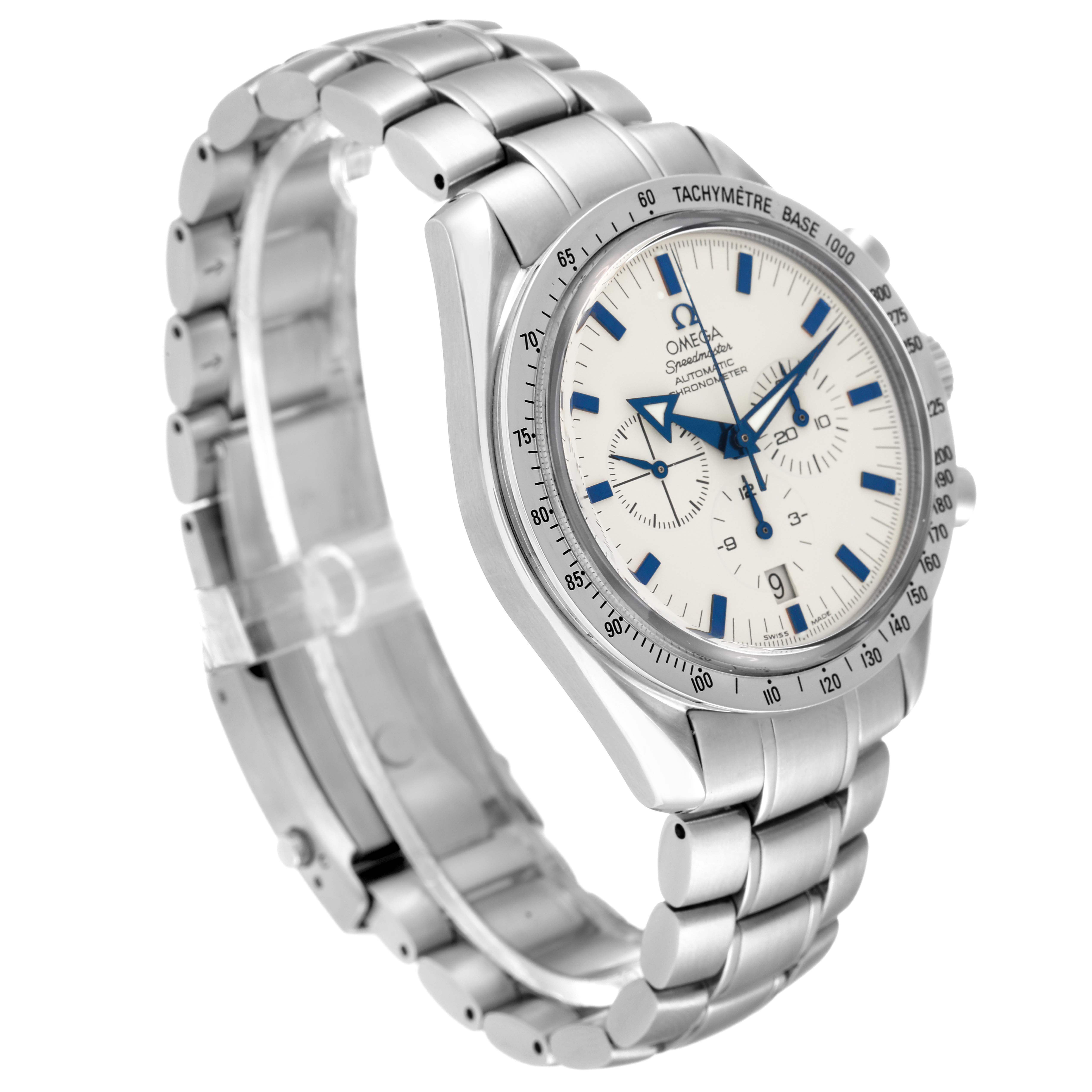 The image shows an Omega Speedmaster 3551.20.00 Men's Stainless Steel Beige Dial 3551.20.00 Men's Stainless Steel Beige Dial watch at a slight angle, displaying its face, bezel, and stainless steel bracelet.