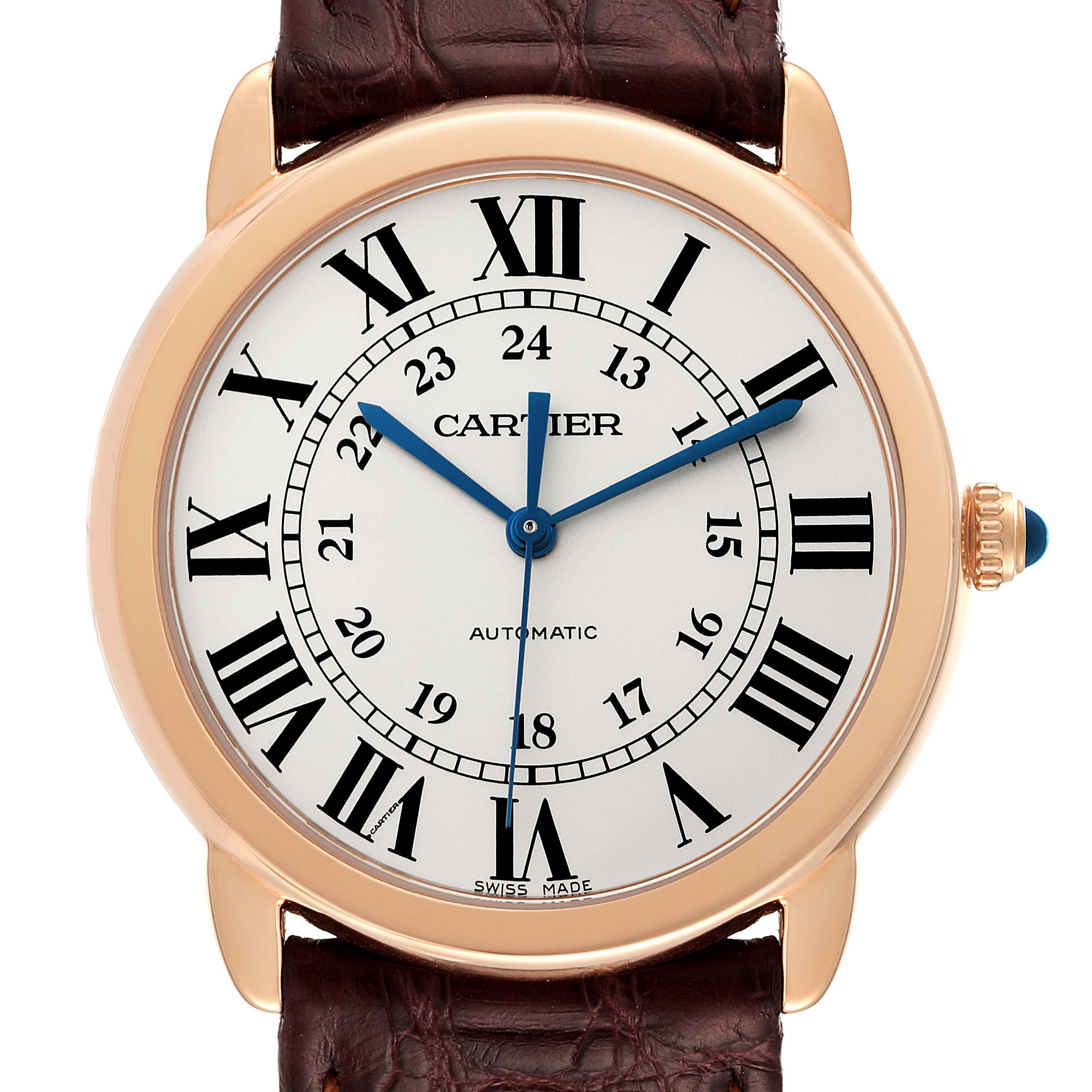 This image shows a frontal view of the Cartier Ronde W2RN0008 Men
s Rose Gold Silver Dial W2RN0008 Men
s Rose Gold Silver Dial watch, highlighting its dial, hands, case, crown, and strap.
