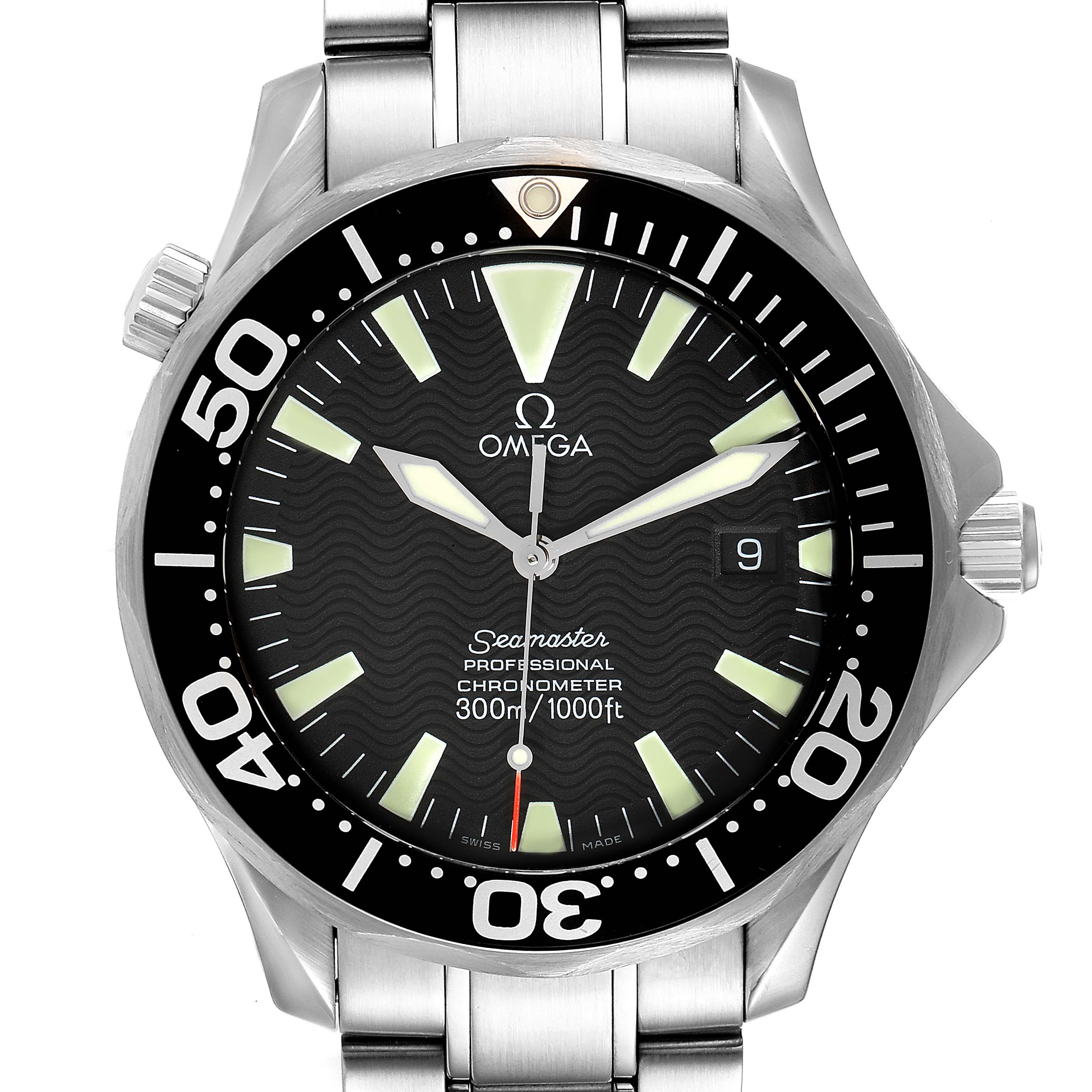 This image shows a front view of the Omega Seamaster 2254.50.00 Men's Stainless Steel Black Dial 2254.50.00 Men's Stainless Steel Black Dial watch, detailing the dial, hands, bezel, and bracelet.