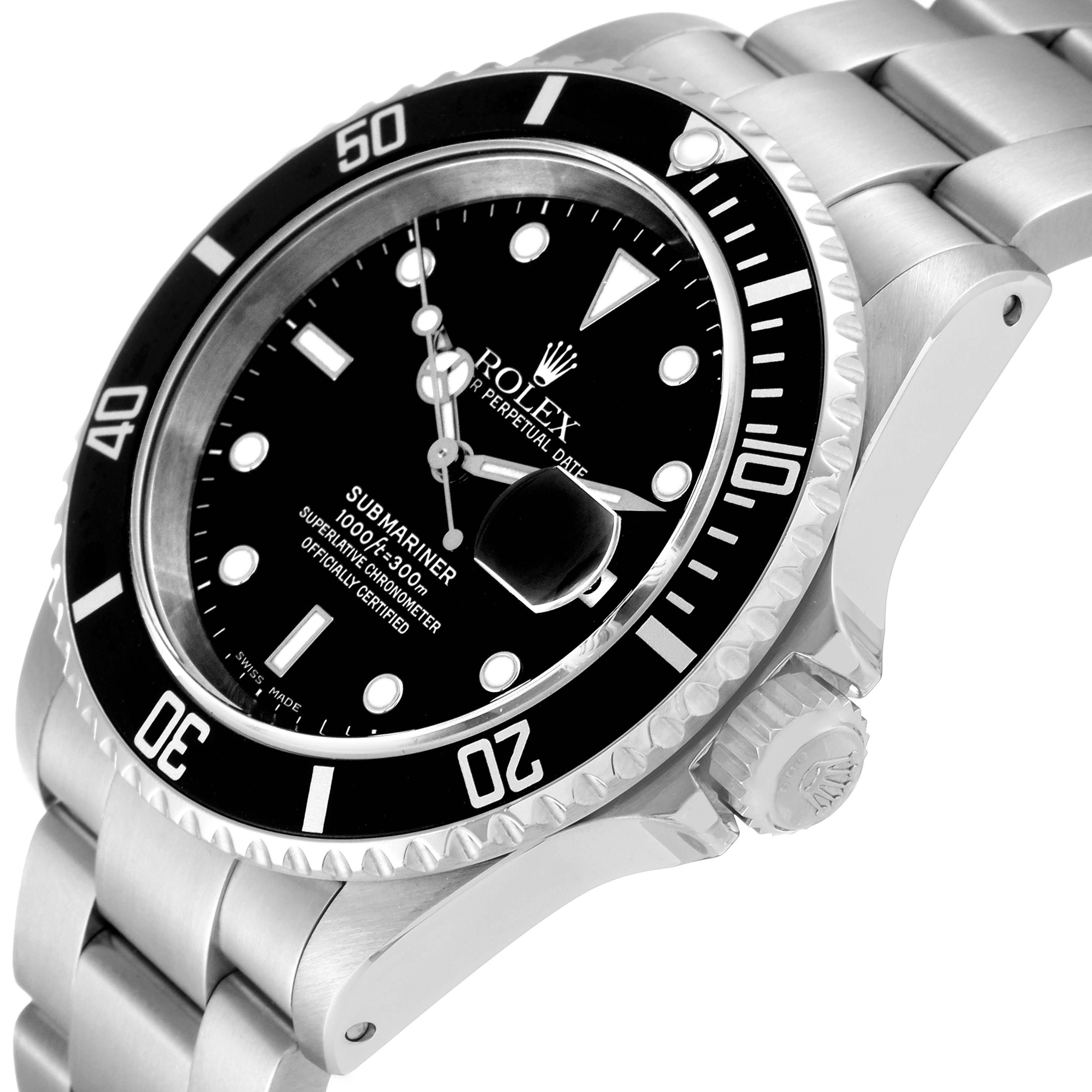 The image shows a close-up side angle of the Rolex Submariner 16610 Men
s Stainless Steel Black Dial 16610 Men
s Stainless Steel Black Dial, highlighting the bezel, dial, date magnifier, and bracelet.
