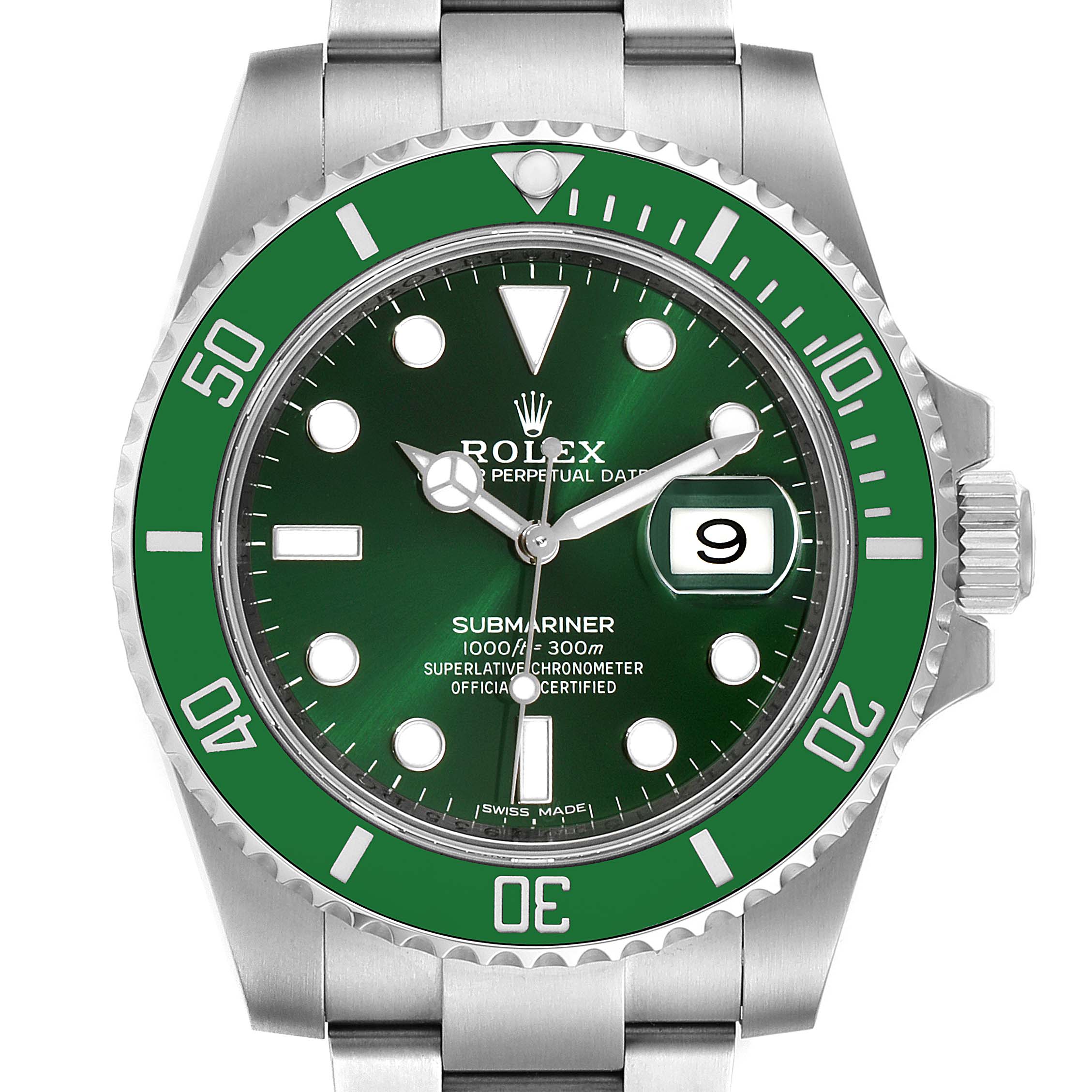 The image shows a frontal view of the Rolex Submariner 116610LV Men
s Stainless Steel Green Dial 116610LV Men
s Stainless Steel Green Dial watch, highlighting the dial, bezel, and bracelet.