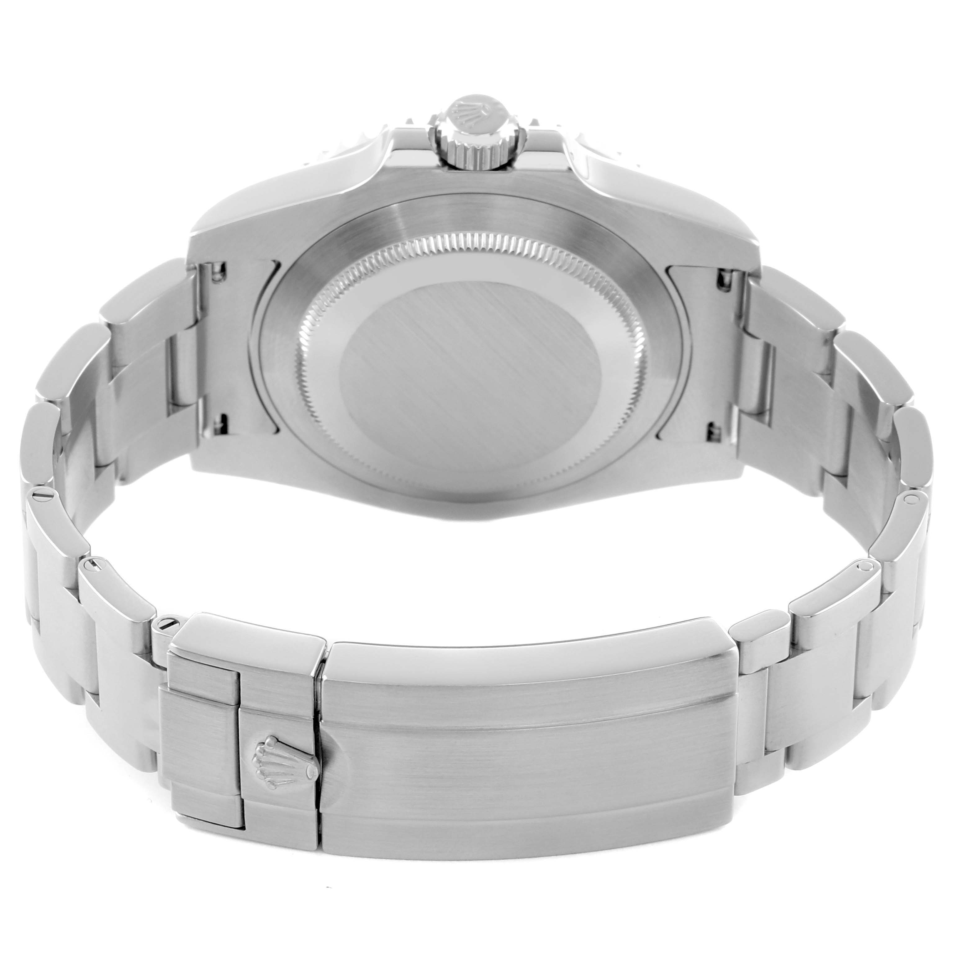 The image shows the back and bracelet clasp of a Rolex Submariner 116610LV Men
s Stainless Steel Green Dial, highlighting the case back and metal links.