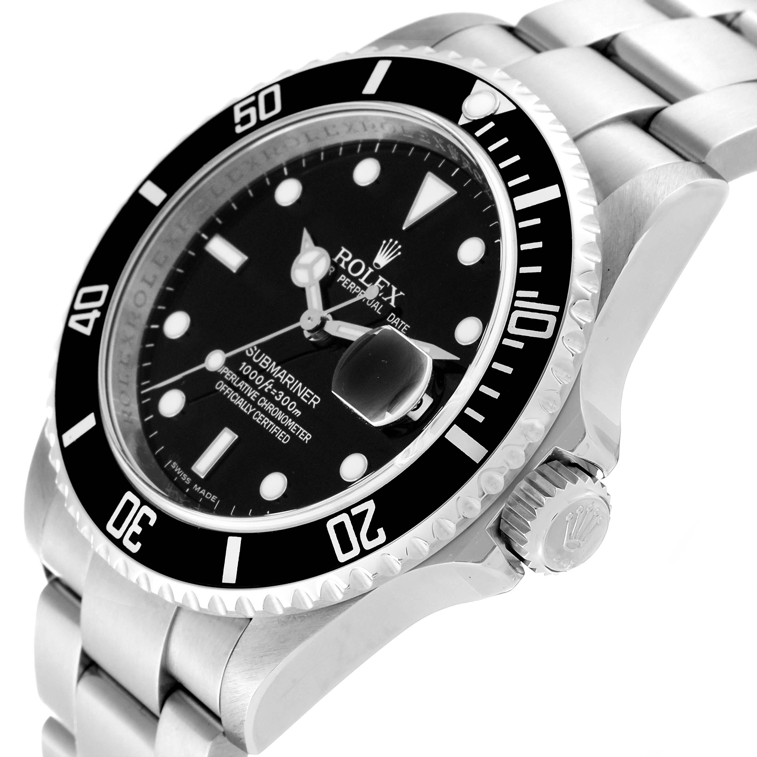 This image shows a side angle of a Rolex Submariner 16610 Men
s Stainless Steel Black Dial 16610 Men
s Stainless Steel Black Dial watch, highlighting the crown, bezel, and part of the bracelet.