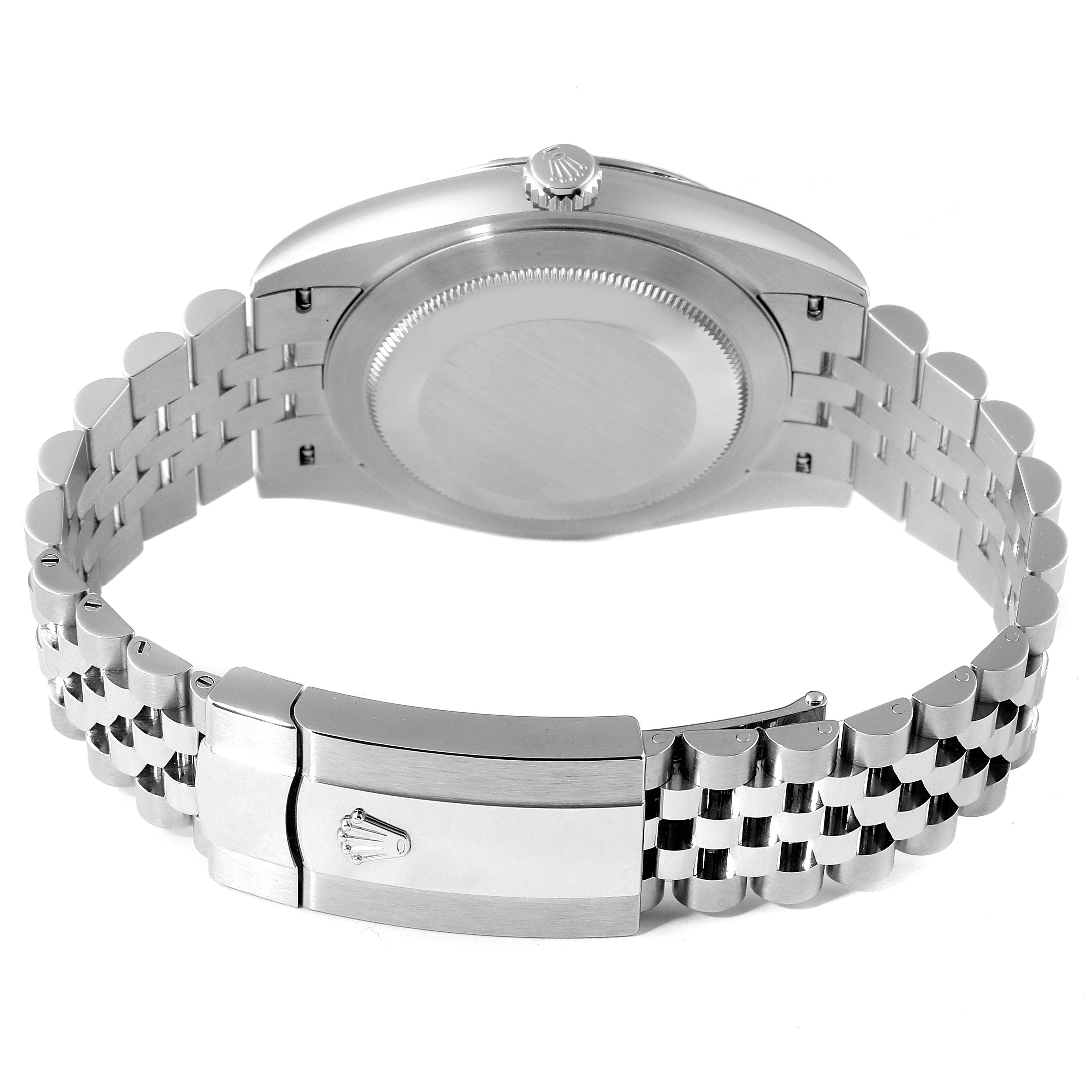 The image shows the back view of the Rolex Datejust 41 126334 Men
s Stainless Steel Blue Dial 126334 Men
s Stainless Steel Blue Dial watch, highlighting its metal bracelet and clasp.