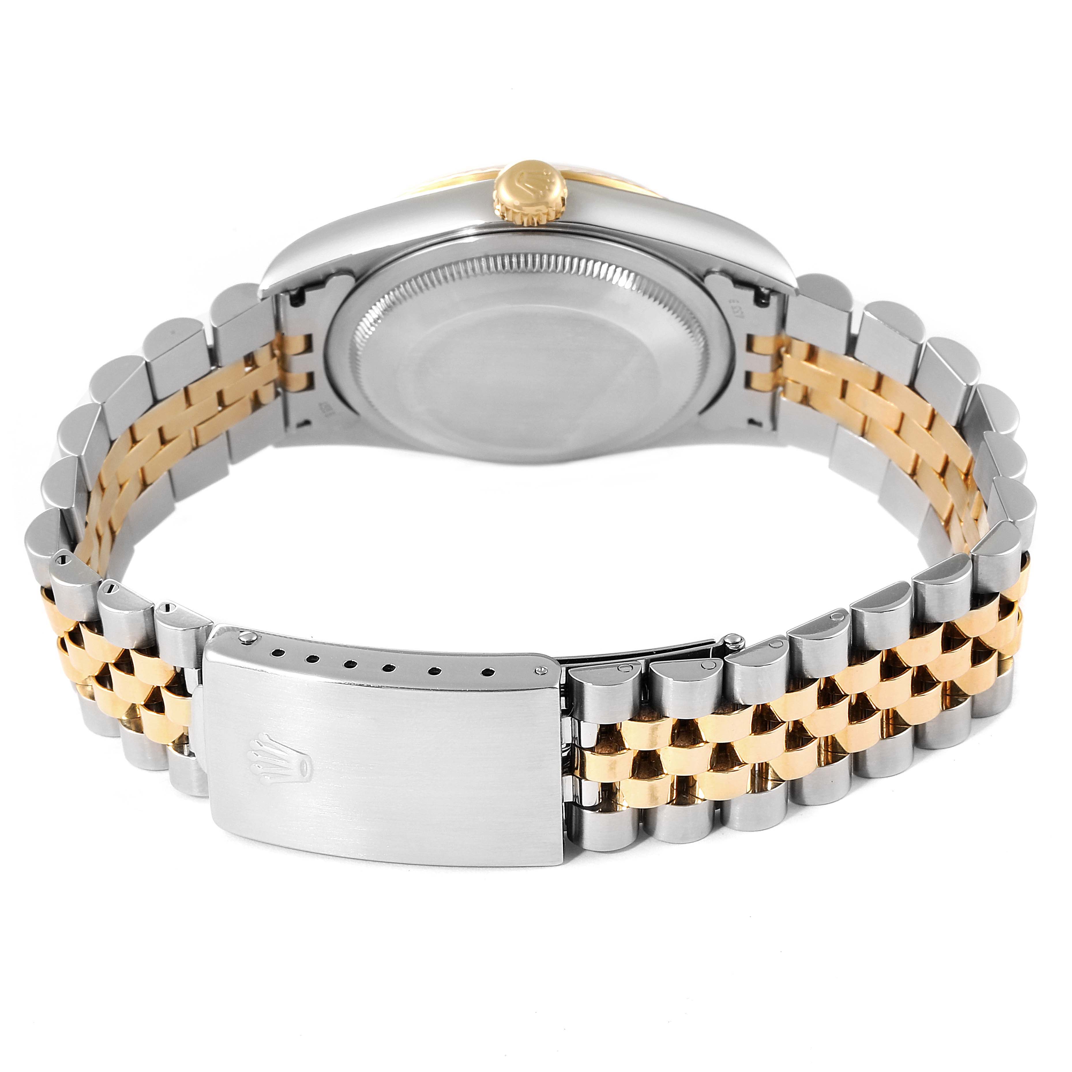 This image shows the back view of a Rolex Datejust 16233 Men
s Steel and Gold (two tone) Grey Dial 16233 Men
s Steel and Gold (two tone) Grey Dial watch, featuring its two-tone bracelet and clasp.