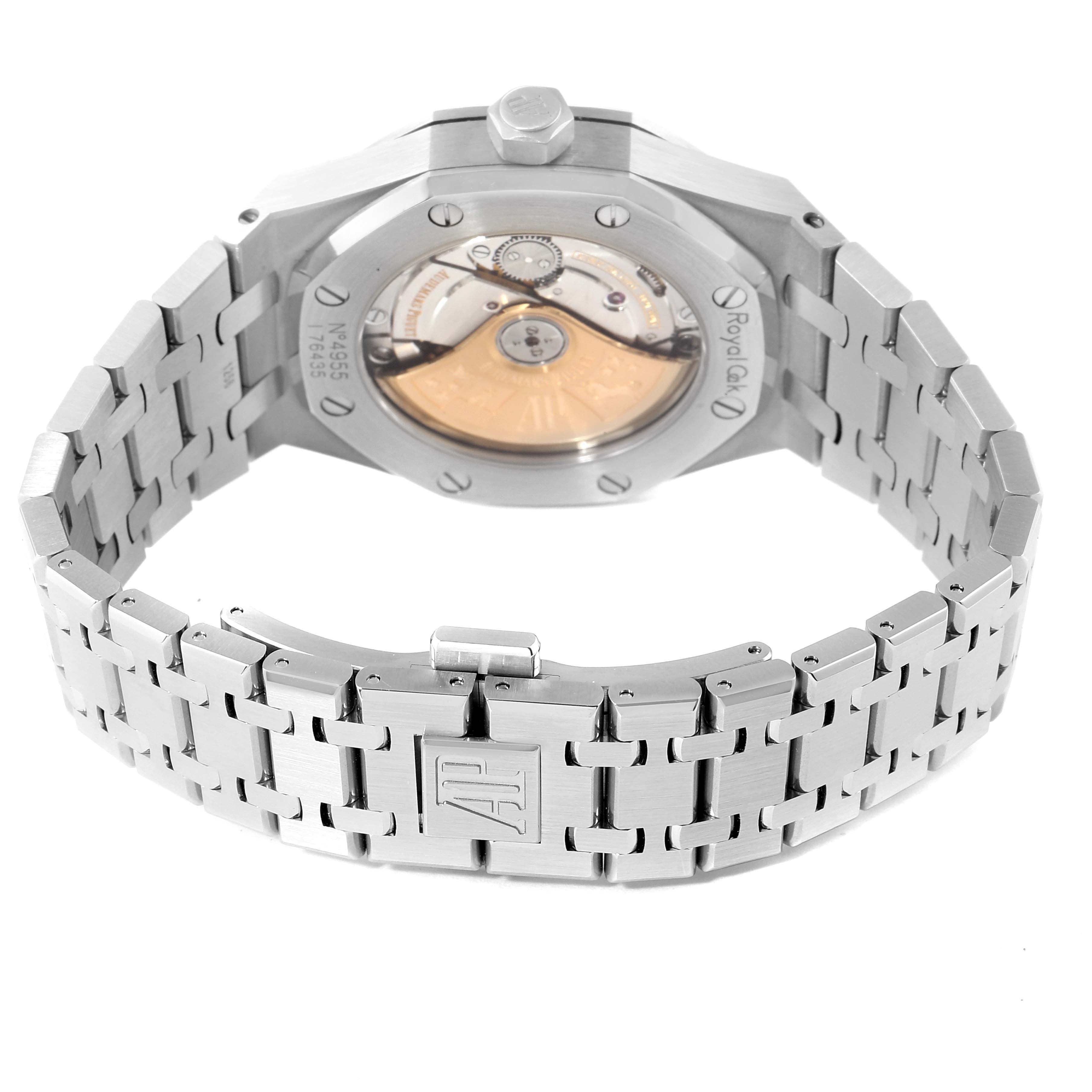 The image shows the back view of an Audemars Piguet Royal Oak 15450ST.OO.1256ST.01 Men's Stainless Steel Silver Dial 15450ST.OO.1256ST.01 Men's Stainless Steel Silver Dial watch, highlighting the bracelet and the transparent case back.