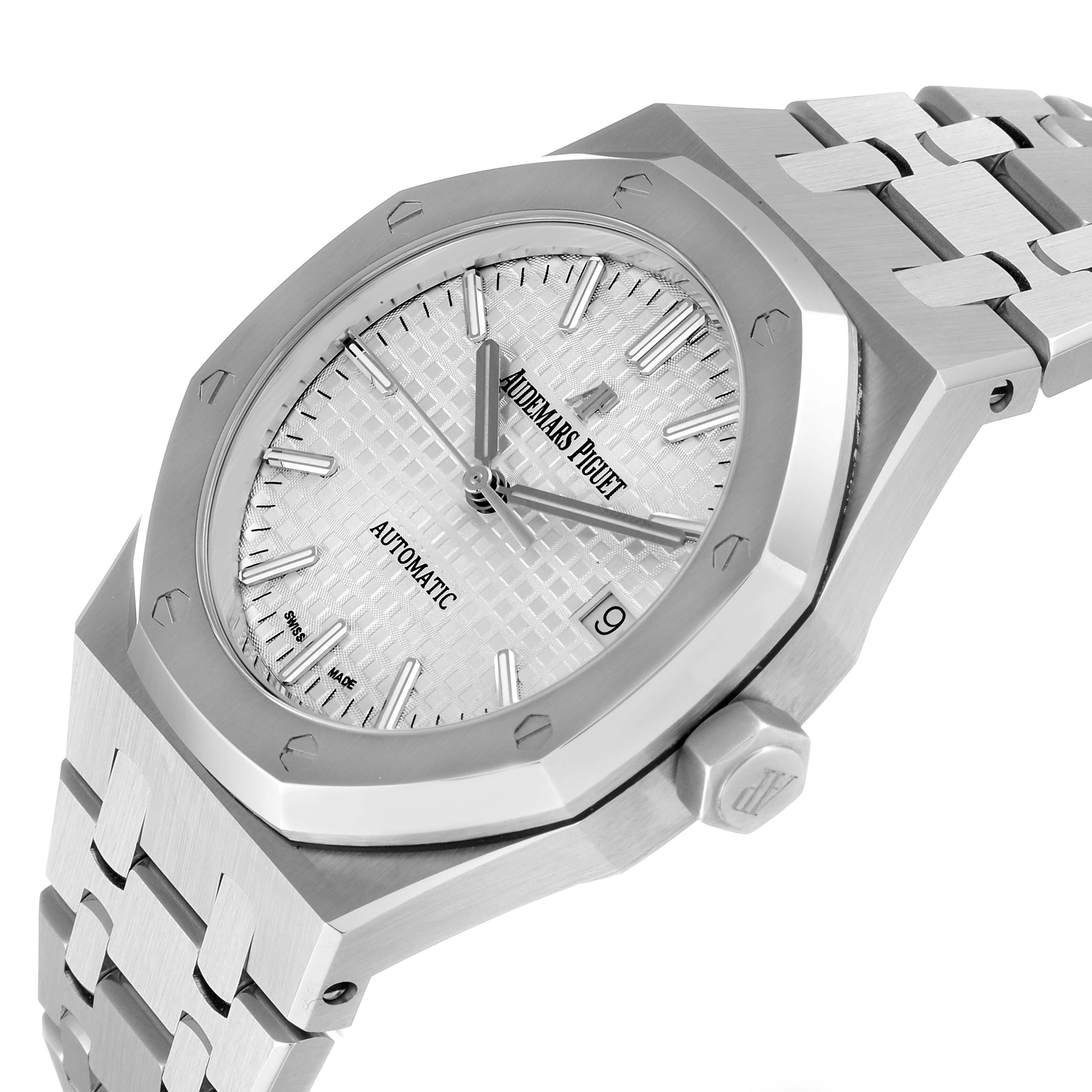 The image shows a side angle view of the Audemars Piguet Royal Oak 15450ST.OO.1256ST.01 Men's Stainless Steel Silver Dial 15450ST.OO.1256ST.01 Men's Stainless Steel Silver Dial watch, highlighting the bezel, dial, and bracelet.