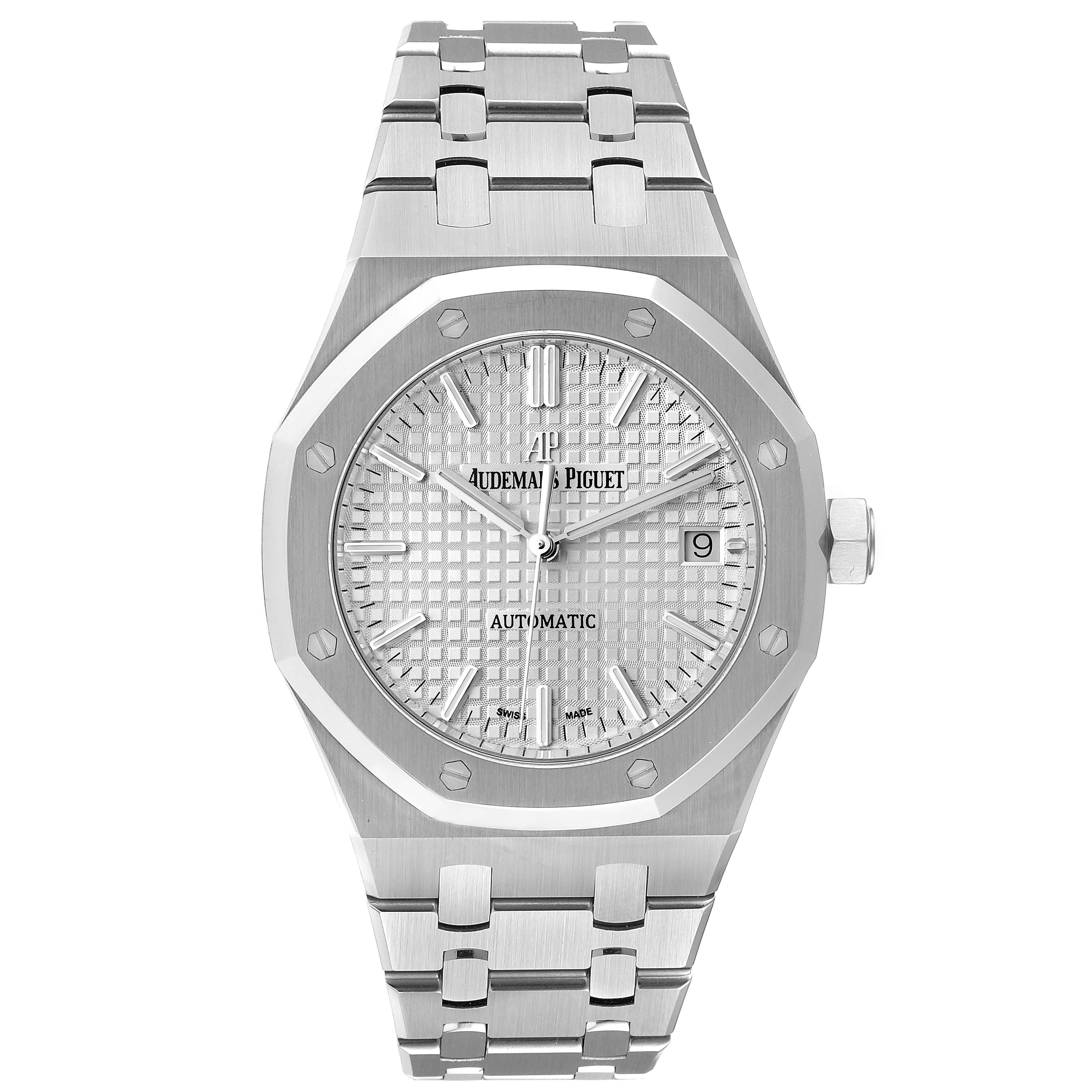 This image shows a front view of the Audemars Piguet Royal Oak 15450ST.OO.1256ST.01 Men's Stainless Steel Silver Dial 15450ST.OO.1256ST.01 Men's Stainless Steel Silver Dial watch, highlighting its dial, bezel, and bracelet.