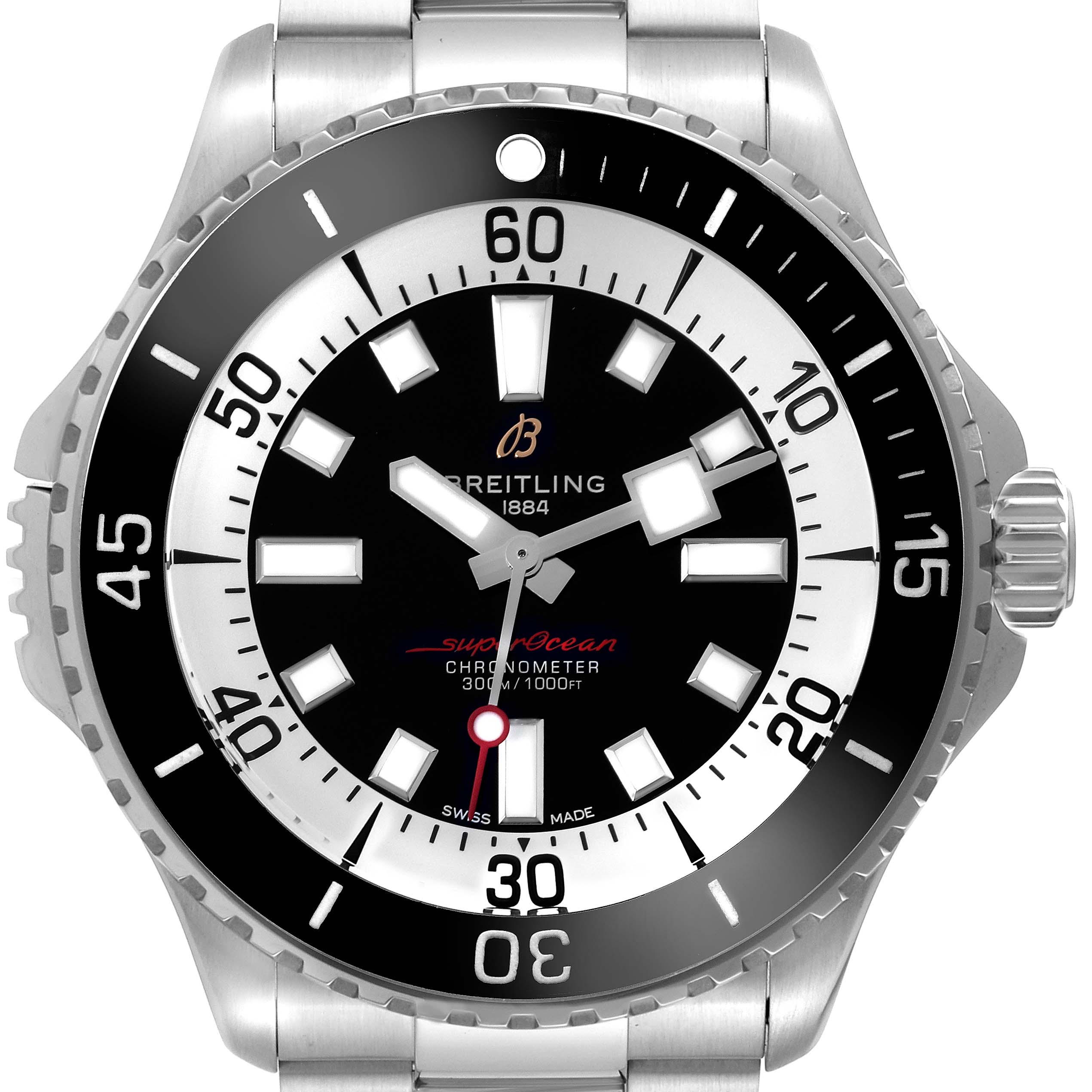 This image shows a front view of Breitling
s Superocean watch, focusing on the dial, bezel, and part of the bracelet.