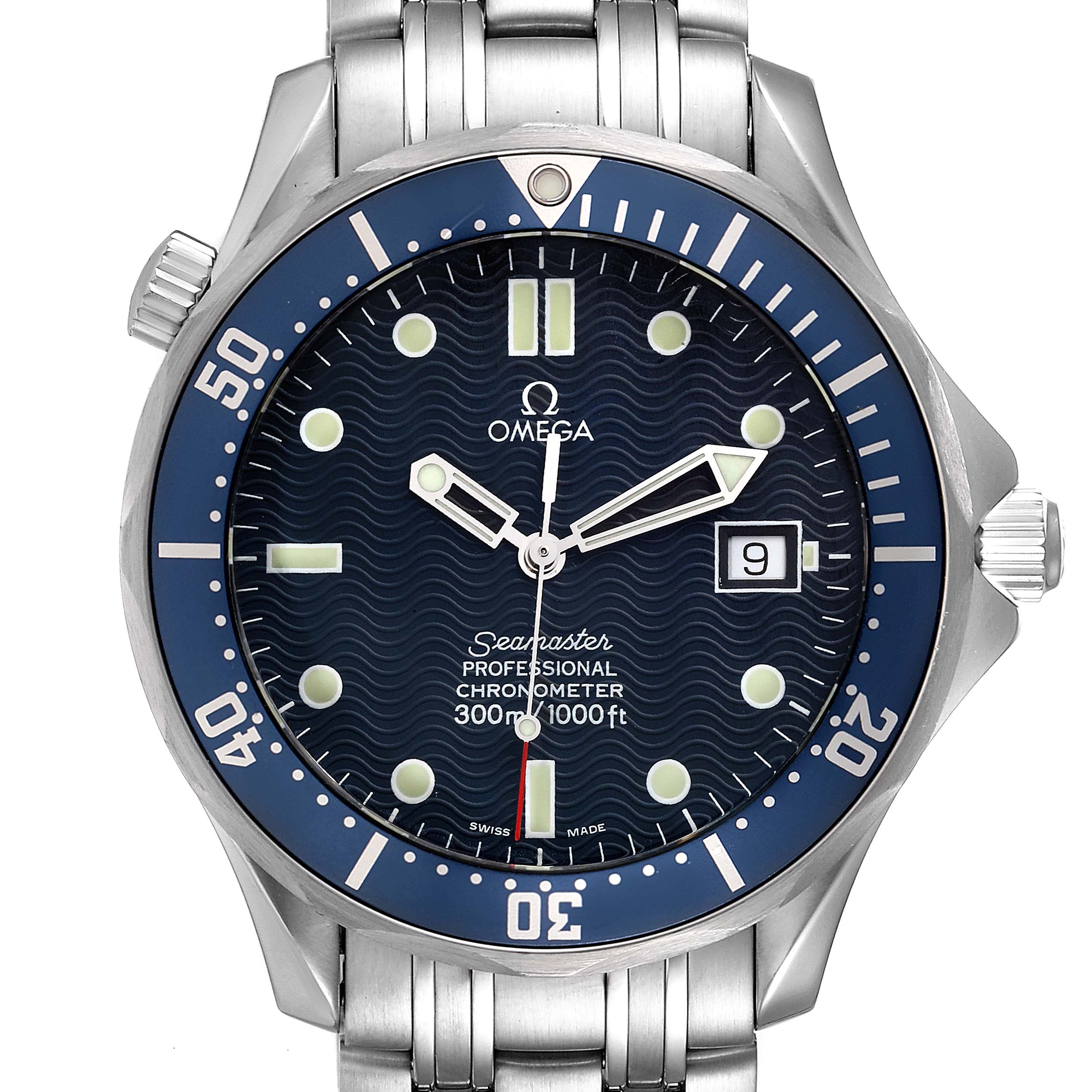 The image shows a front view of the Omega Seamaster 2531.80.00 Men's Stainless Steel Blue Dial 2531.80.00 Men's Stainless Steel Blue Dial watch, highlighting its face, bezel, and part of the metal bracelet.