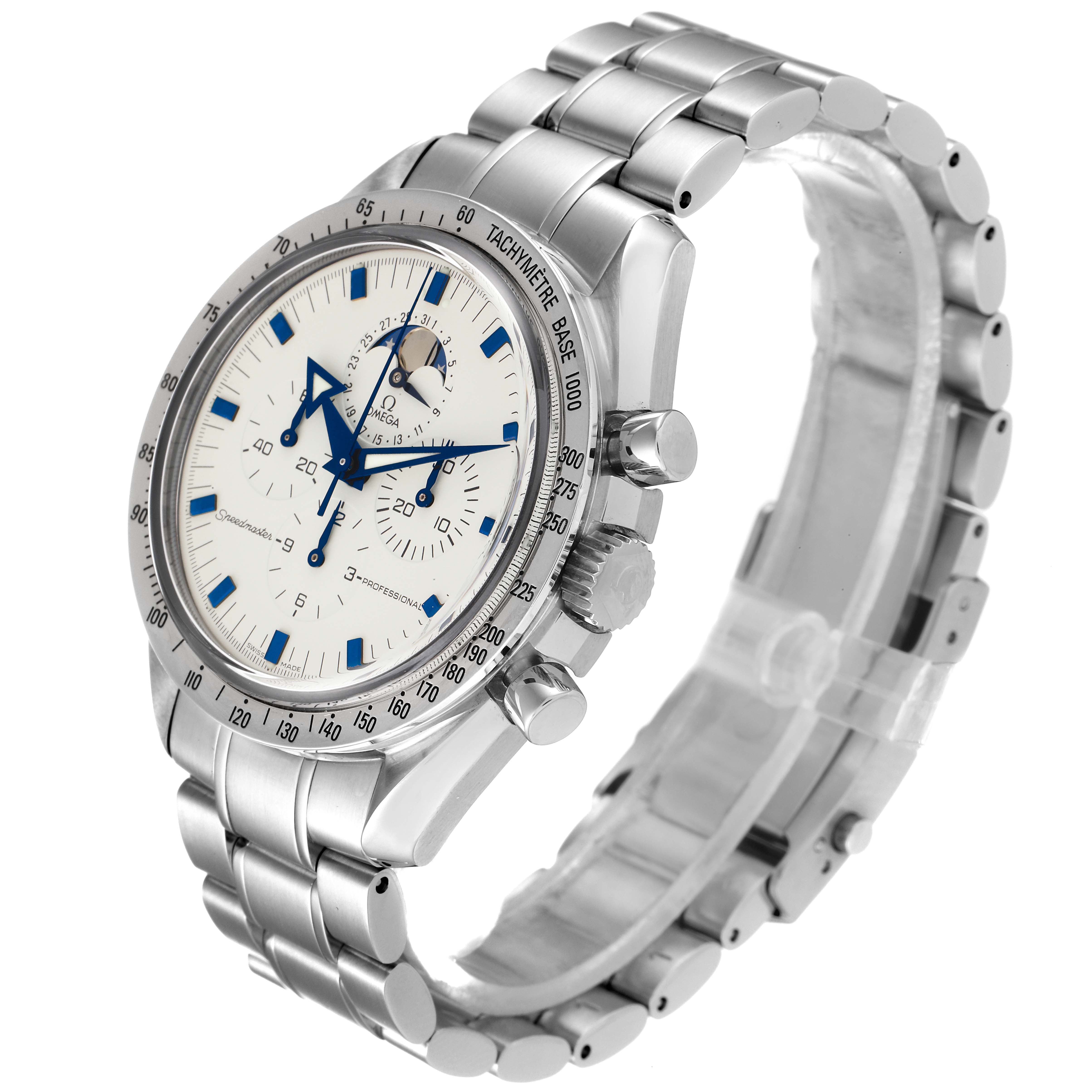 The Omega Speedmaster 3575.20.00 Men
s Stainless Steel White Dial 3575.20.00 Men
s Stainless Steel White Dial watch is shown at a 3/4 angle, displaying the dial, tachymeter bezel, pushers, and bracelet.