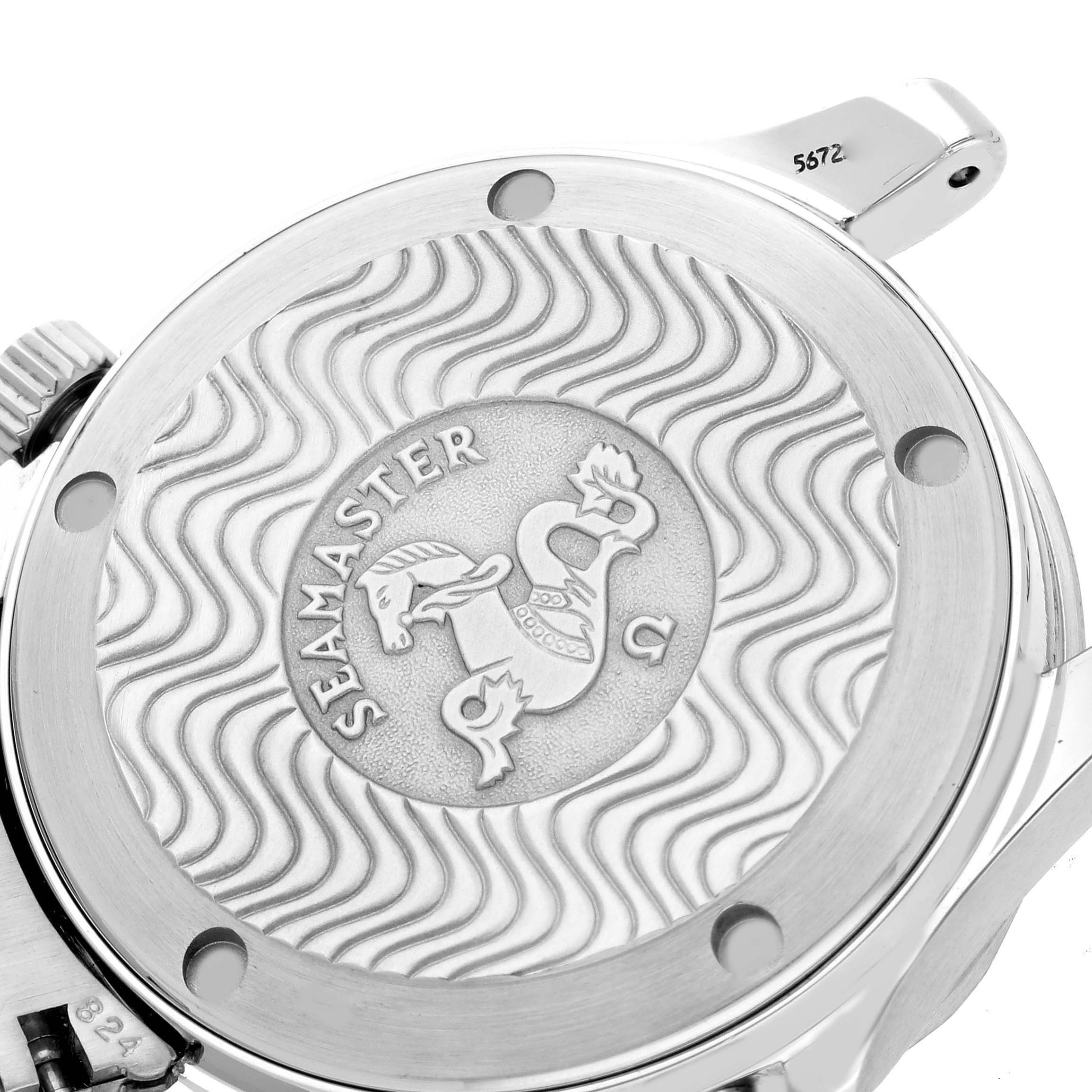 The image shows the case back of the Omega Seamaster 2561.80.00 Men
s Stainless Steel Blue Dial 2561.80.00 Men
s Stainless Steel Blue Dial watch, displaying the engraving and brand emblem.