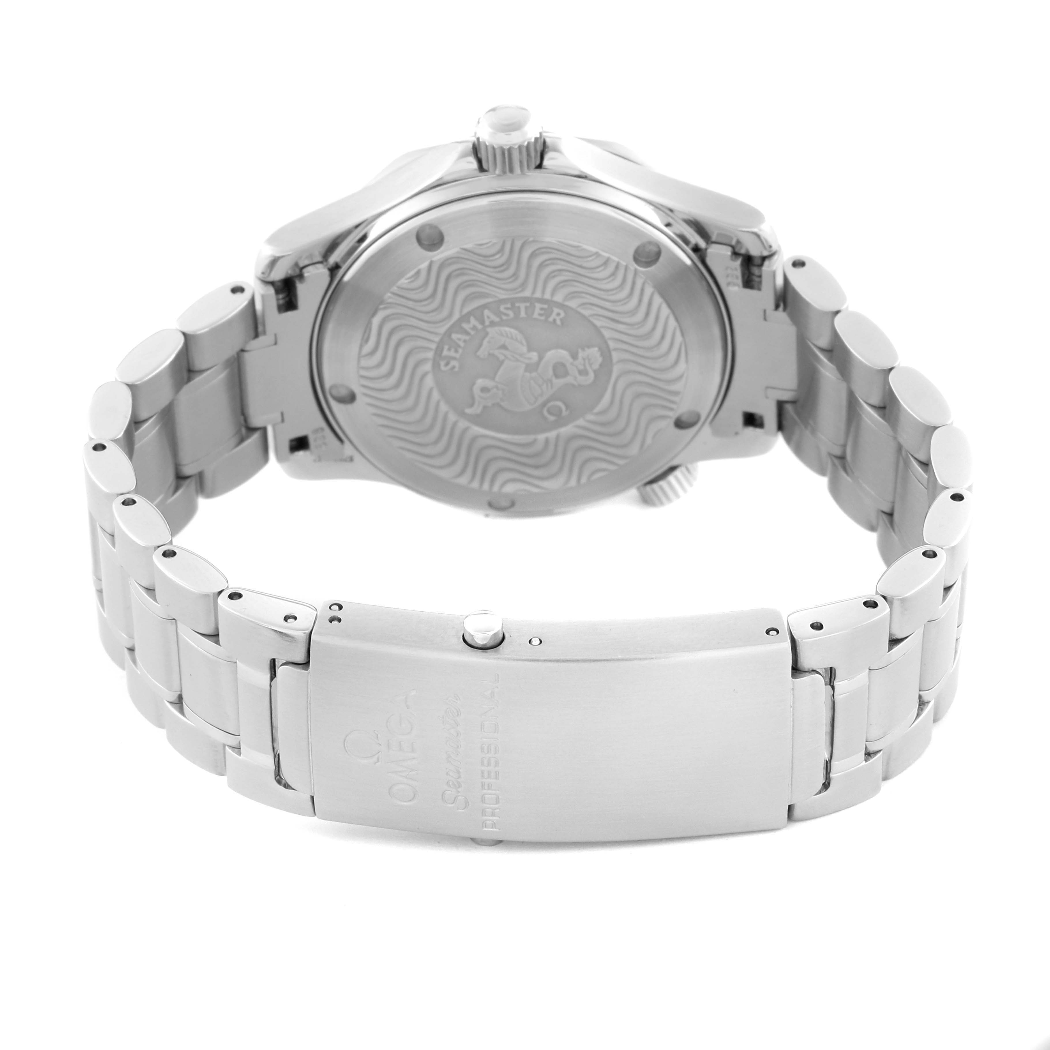 This view shows the back case and bracelet clasp of the Omega Seamaster 2263.80.00 Men
s Stainless Steel Blue Dial 2263.80.00 Men
s Stainless Steel Blue Dial watch.