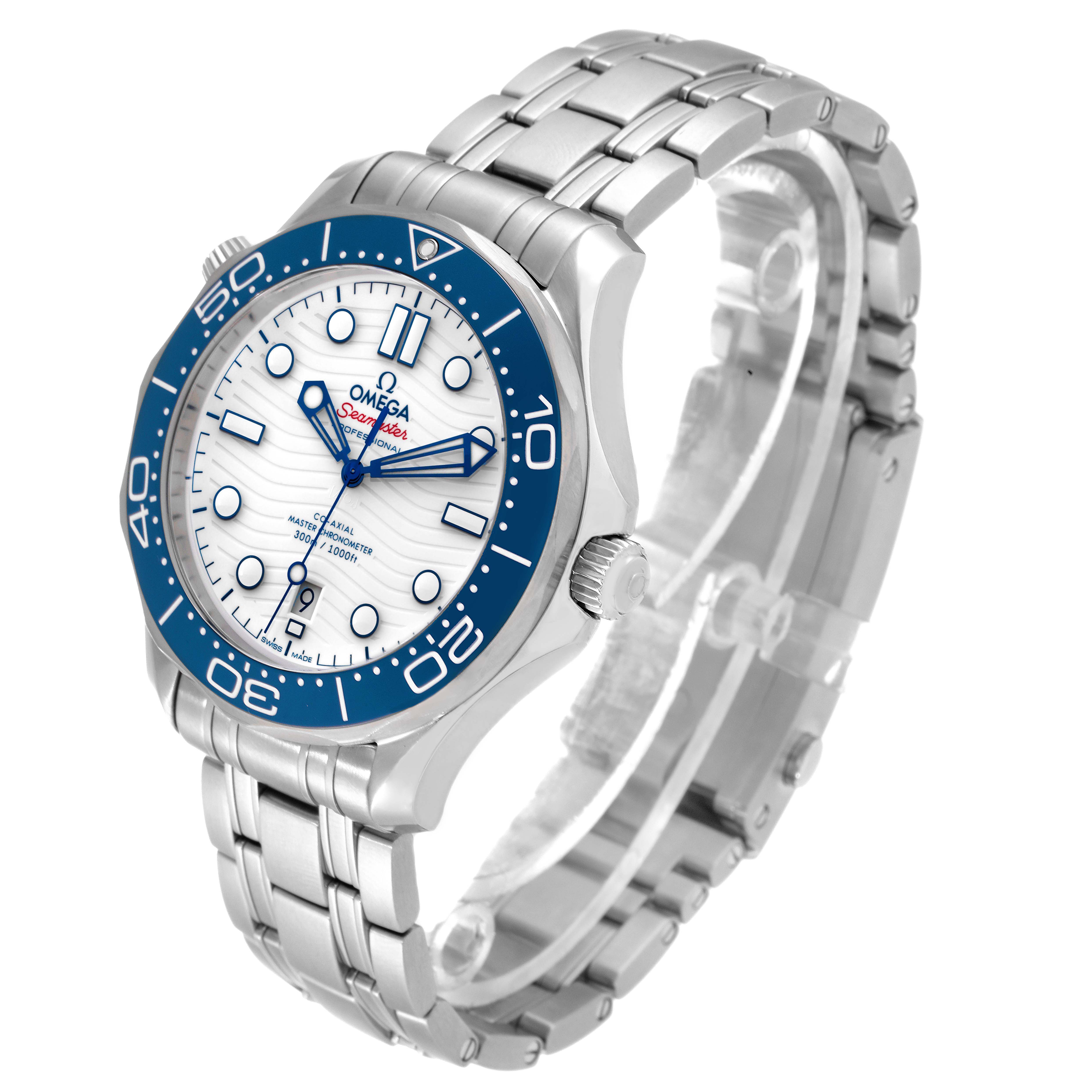 The Omega Seamaster 522.30.42.20.04.001 Men's Stainless Steel White Dial 522.30.42.20.04.001 Men's Stainless Steel White Dial watch is shown at a three-quarter angle, prominently displaying its face, bezel, and metal bracelet.