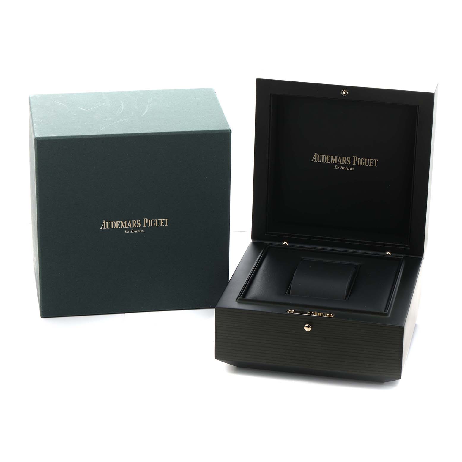 The image shows the packaging and open box for the Royal Oak model by Audemars Piguet, displaying only the exterior and interior of the box.
