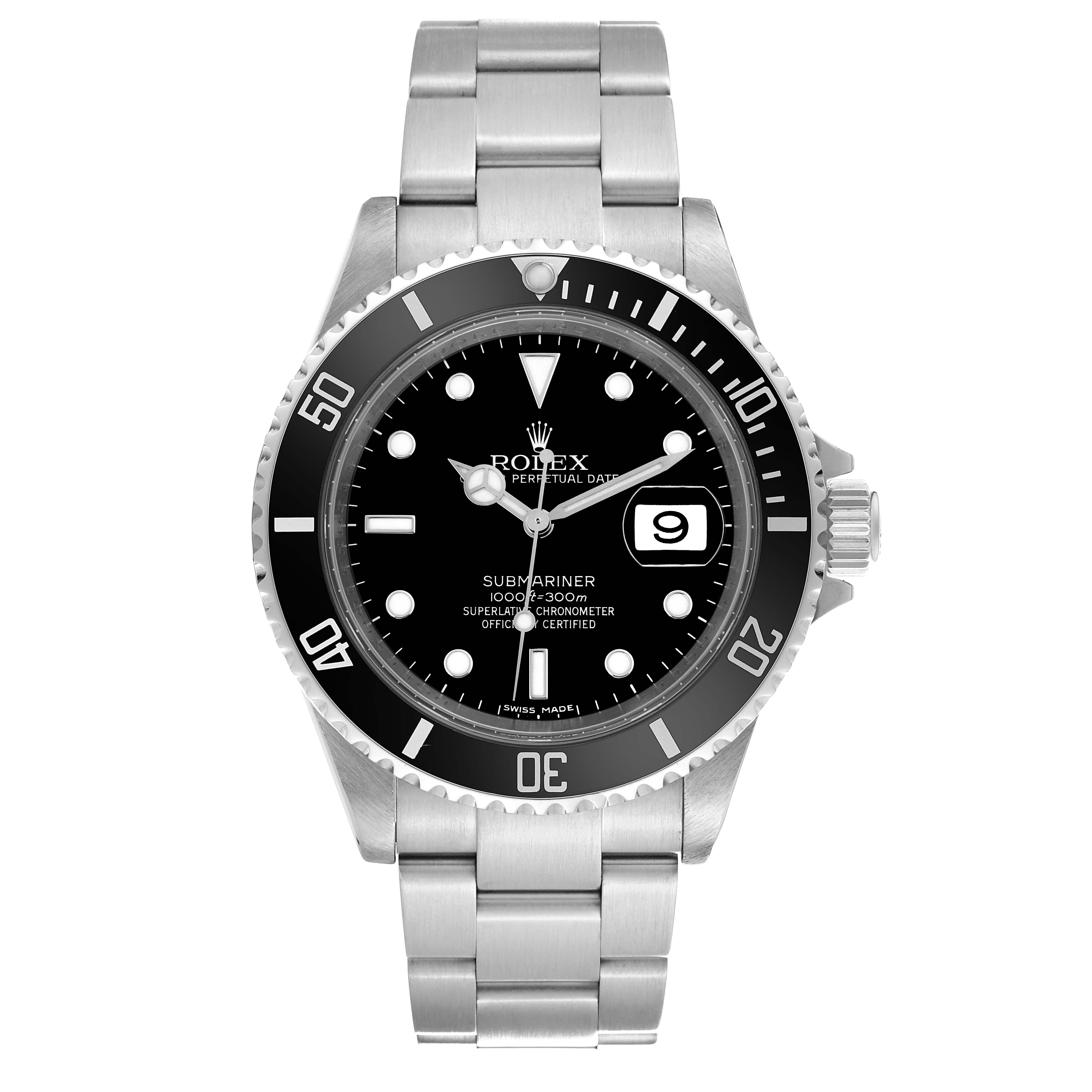 This image shows a front view of a Rolex Submariner 16610 Men
s Stainless Steel Black Dial 16610 Men
s Stainless Steel Black Dial watch, featuring its bezel, dial, hands, date window, and bracelet.