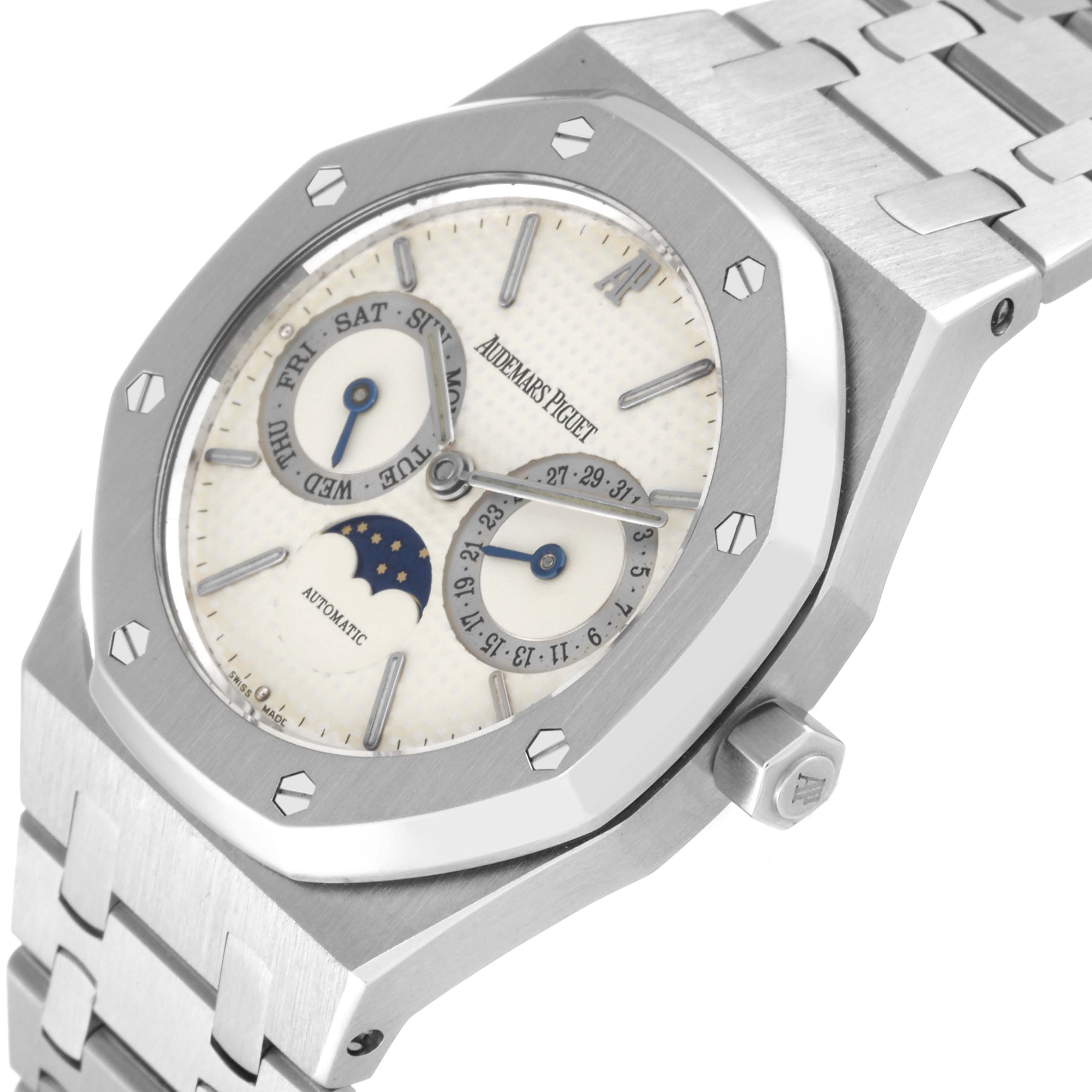 This image shows a close-up angled view of the dial, bezel, crown, and bracelet of an Audemars Piguet Royal Oak 25594ST.OO.0789ST.05 Men's Stainless Steel White Dial 25594ST.OO.0789ST.05 Men's Stainless Steel White Dial watch.