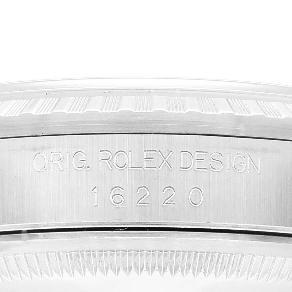 This image shows the side view of a Rolex Datejust 16220 Men's Stainless Steel White Dial 16220 Men's Stainless Steel White Dial's case, displaying the model number 16220.