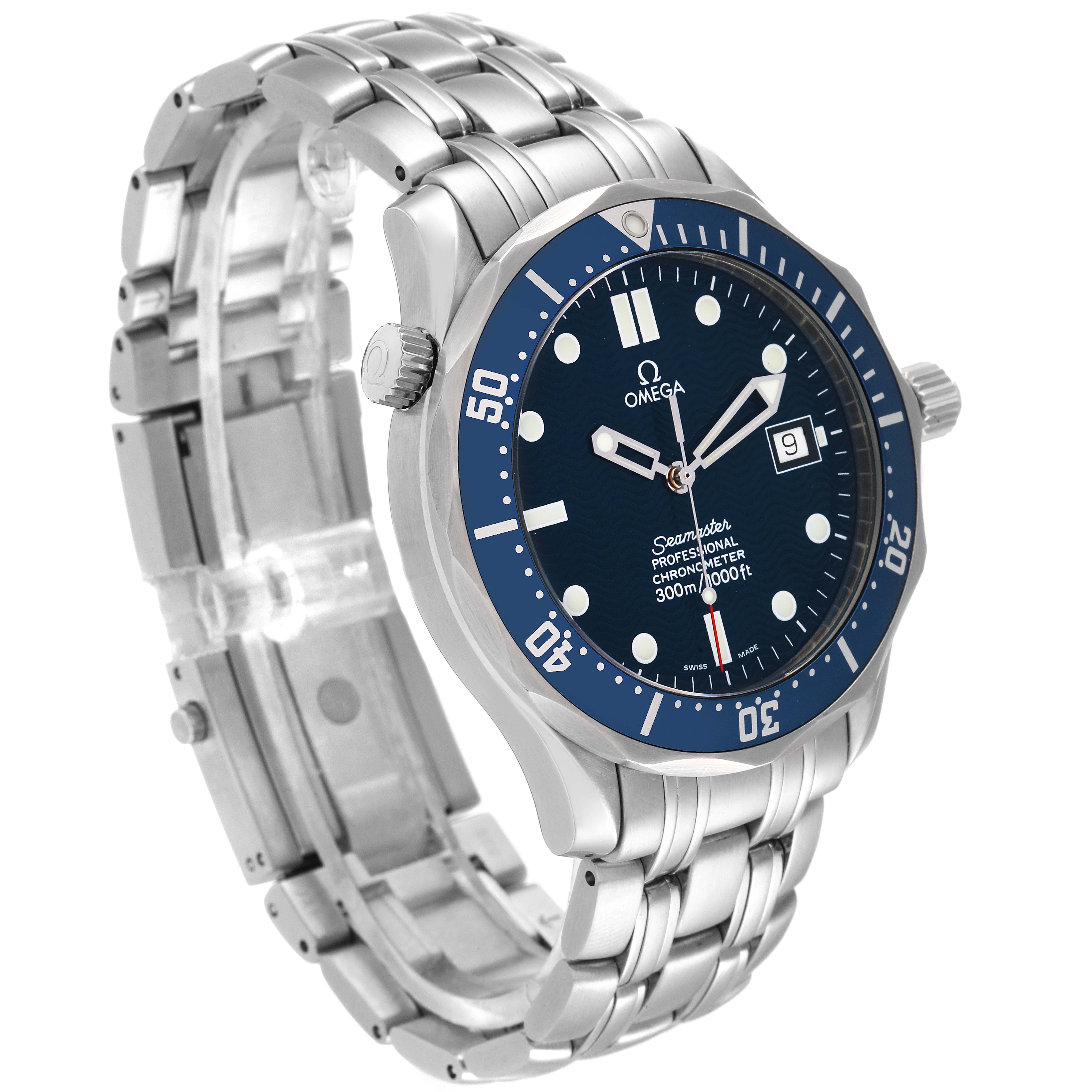 The image shows a side angle of the Omega Seamaster 2531.80.00 Men's Stainless Steel Blue Dial 2531.80.00 Men's Stainless Steel Blue Dial watch, highlighting the face, bezel, and metal bracelet.