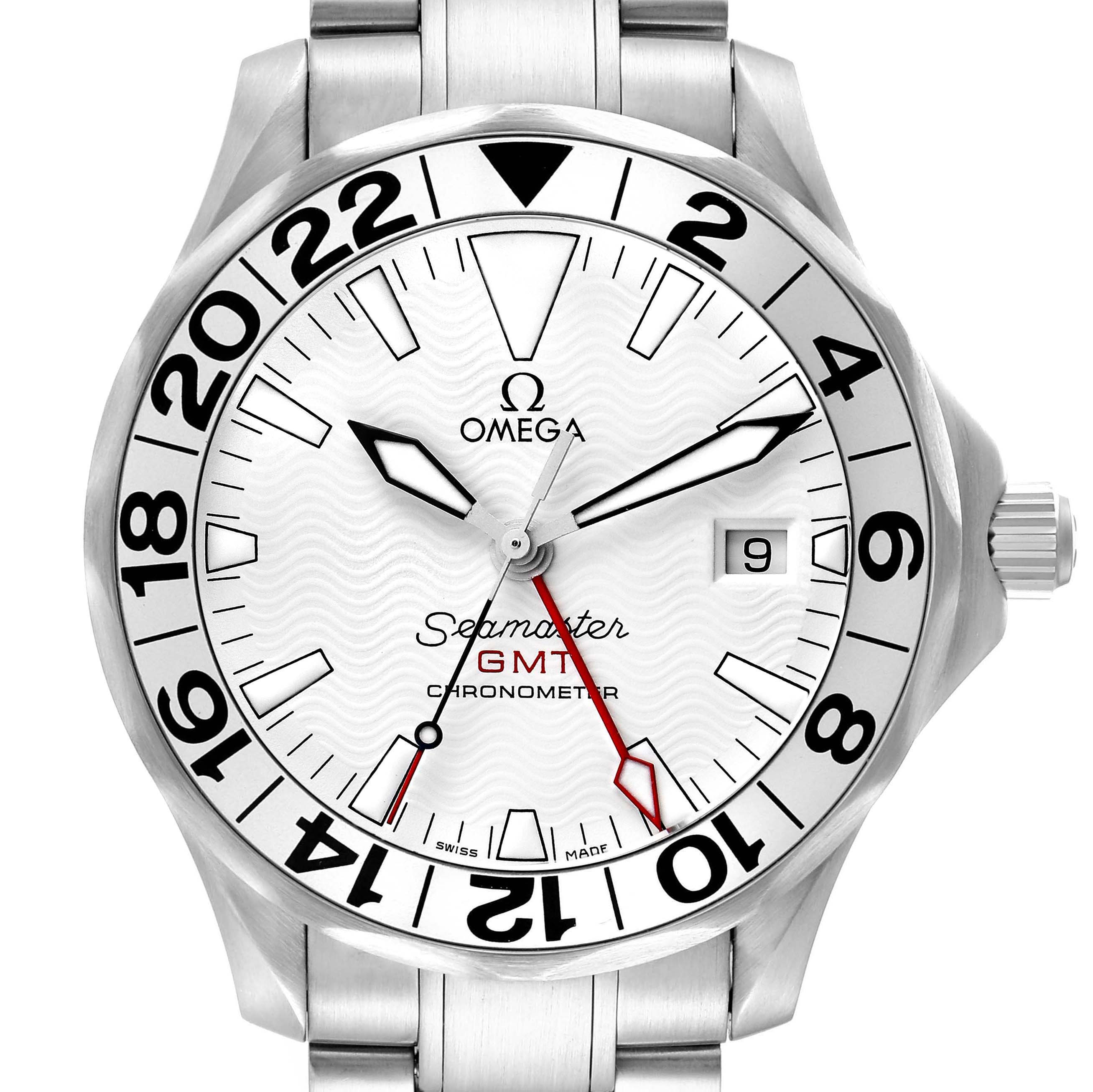 The Omega Seamaster 2538.20.00 Men
s Stainless Steel White Dial watch is shown from the front, displaying the face, bezel, hands, date window, crown, and part of the bracelet.