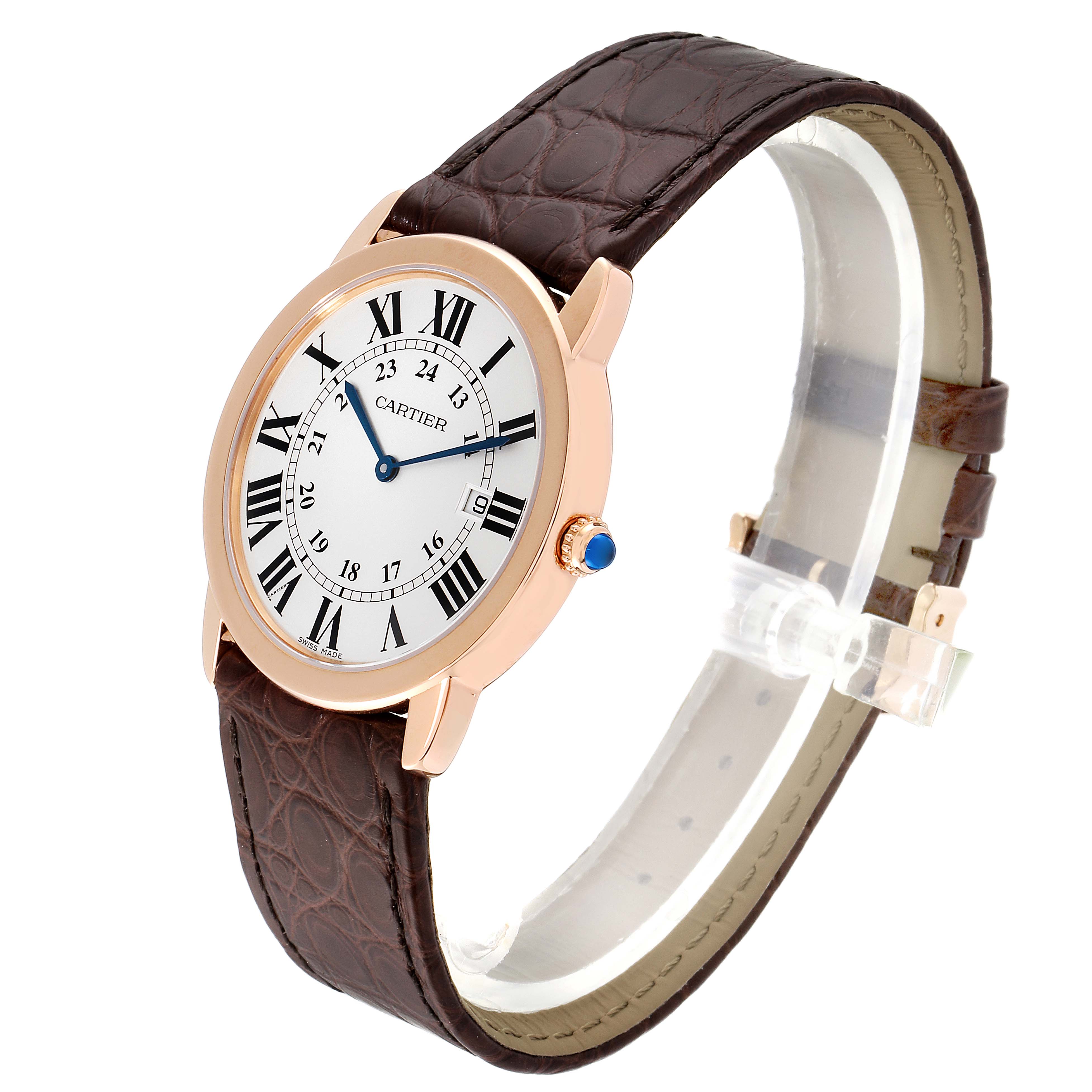 The Cartier Ronde W6701008 Men's Rose Gold Silver Dial W6701008 Men's Rose Gold Silver Dial model watch is shown at an angle, displaying the face, watch case, crown, and brown leather strap.