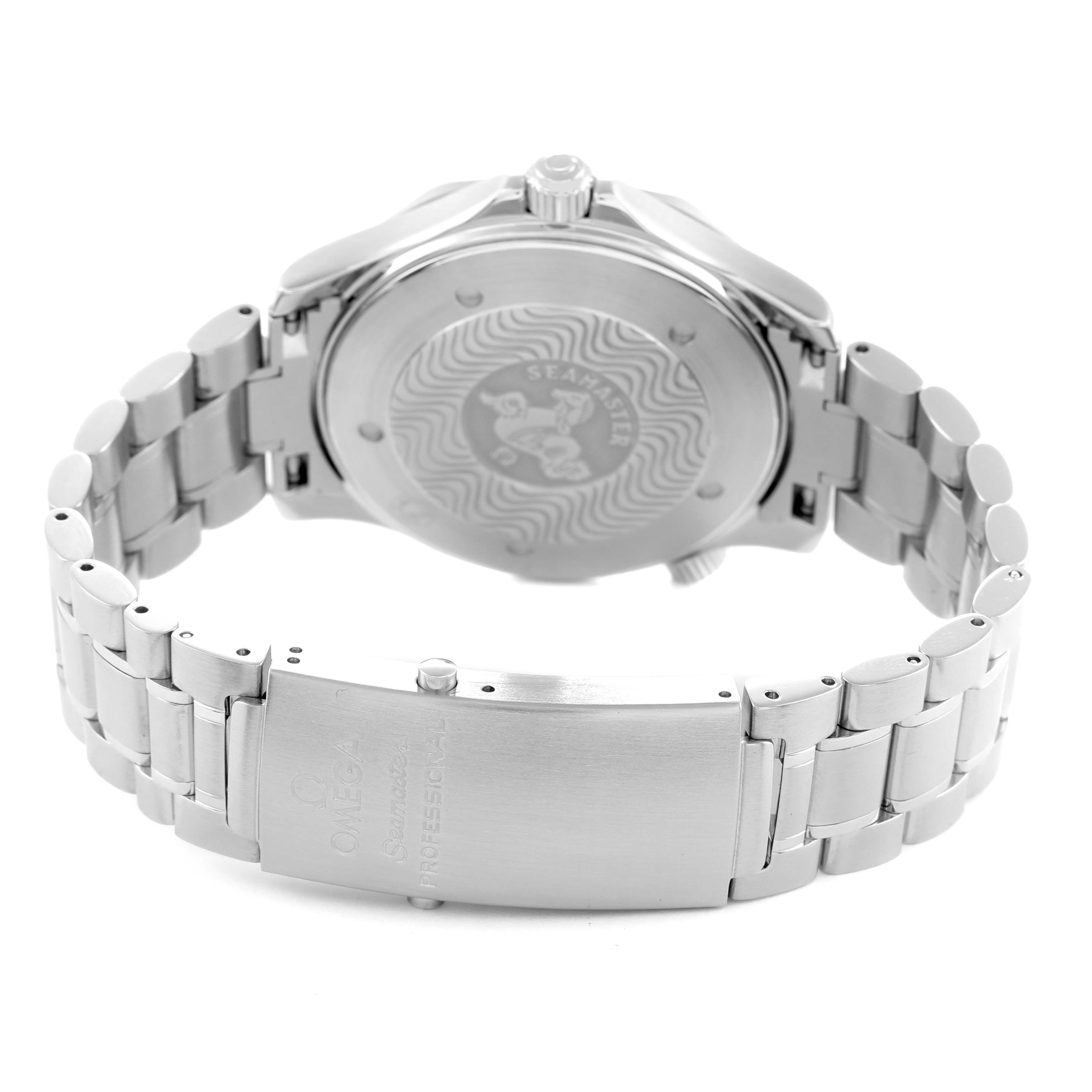 The image shows the back and clasp of the Omega Seamaster 2264.50.00 Men
s Stainless Steel Black Dial, highlighting the case back design and bracelet.