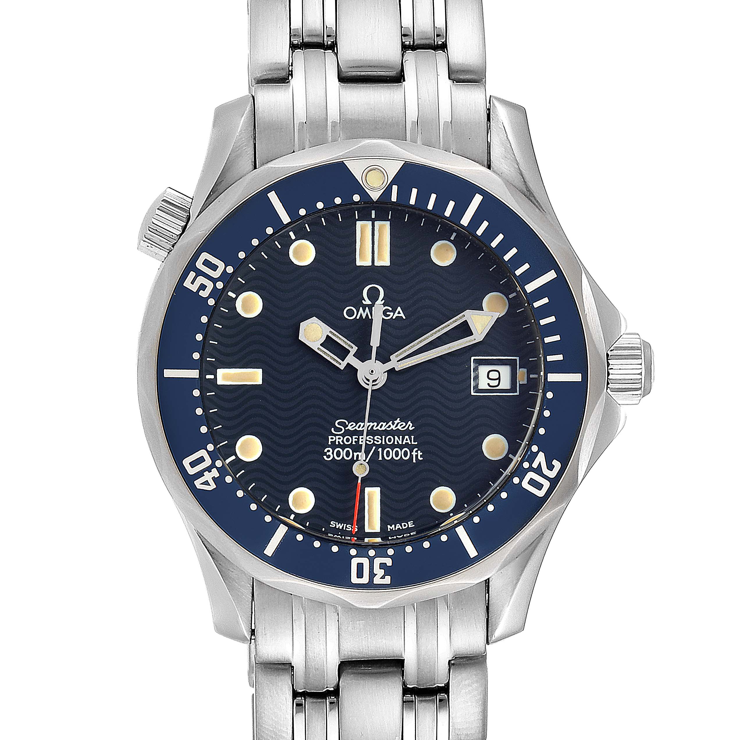 The image shows the front view of an Omega Seamaster 2561.80.00 Men's Stainless Steel Blue Dial 2561.80.00 Men's Stainless Steel Blue Dial model watch, highlighting the dial, bezel, and part of the stainless steel bracelet.