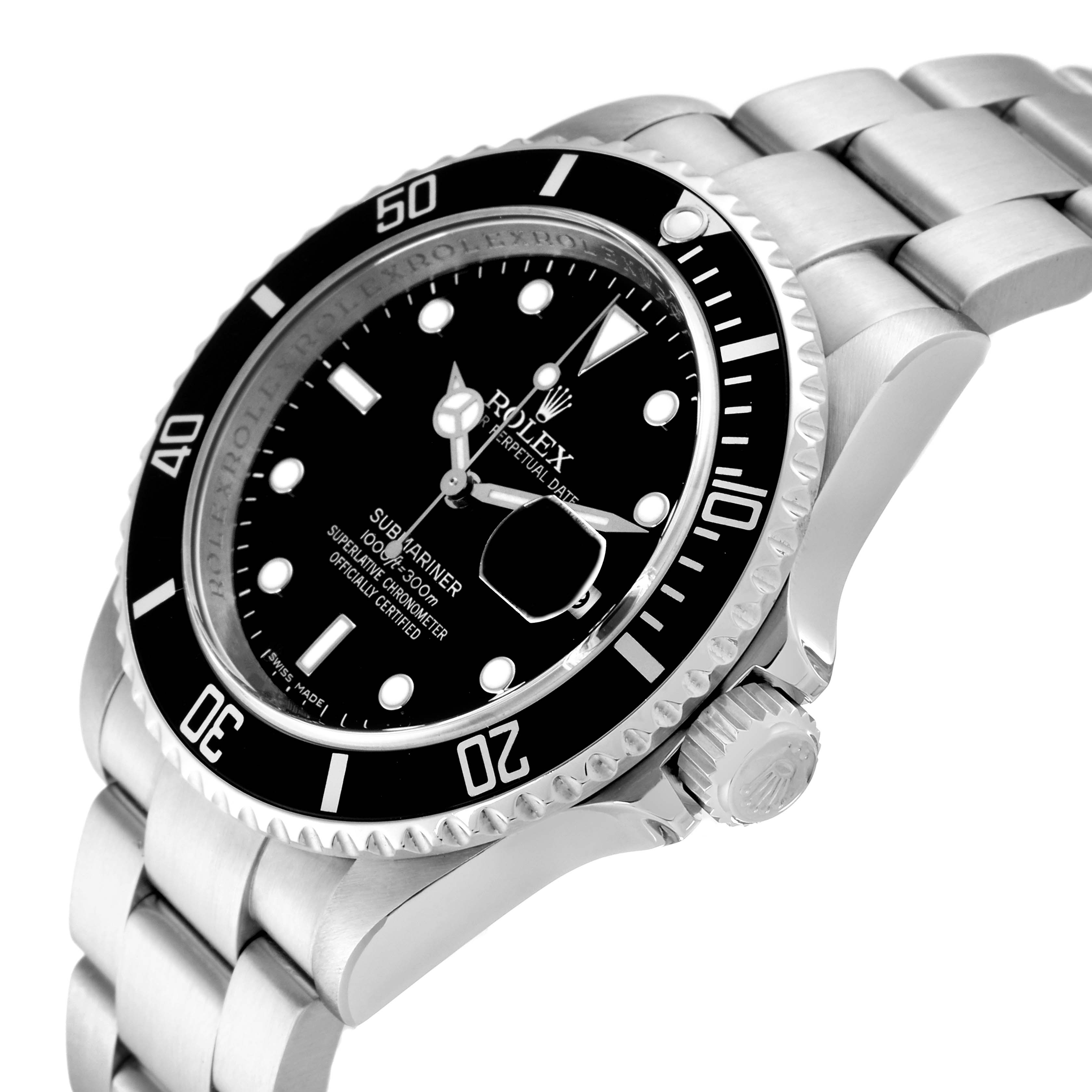 This image shows a side angle of a Rolex Submariner 16610 Men
s Stainless Steel Black Dial 16610 Men
s Stainless Steel Black Dial watch highlighting its bezel, dial, crown, and stainless steel bracelet.