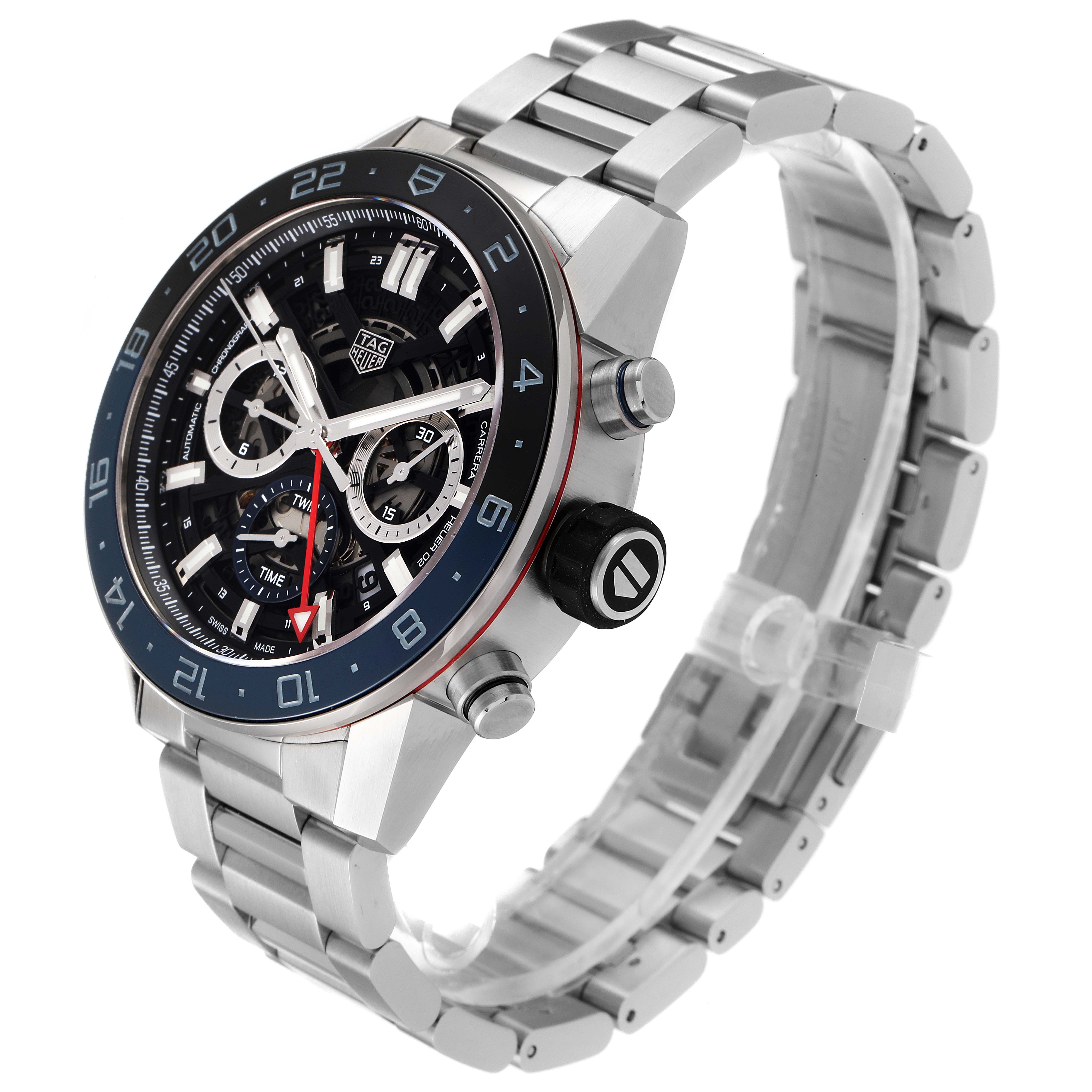 The image shows a side angle view of a Tag Heuer Carrera CBG2A1Z.BA0658 Men
s Stainless Steel Black Dial CBG2A1Z.BA0658 Men
s Stainless Steel Black Dial model watch, highlighting the face, bezel, and bracelet.